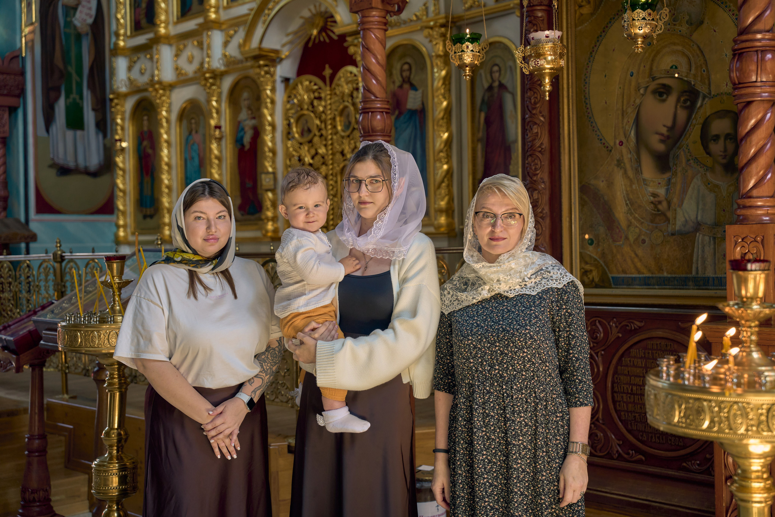 Крещение Святослава. Предметный фотограф Элеонора Грин | Профессиональная фотосъемка товаров в Воронеже