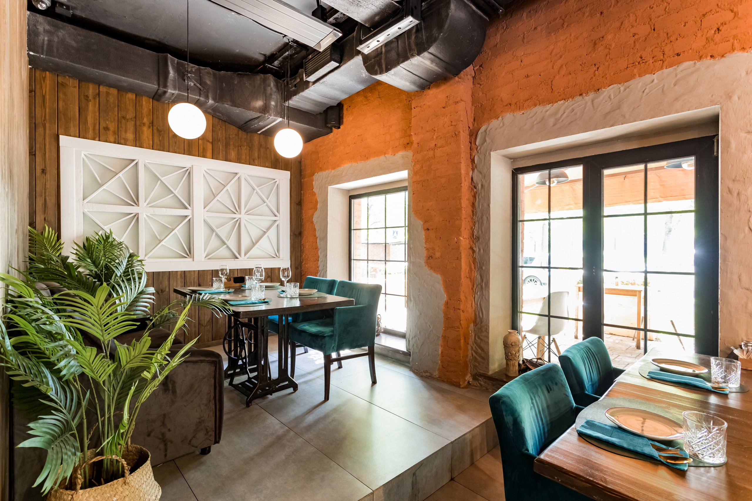 Интерьерная фотосессия для ресторана Тетри на Кунцевской. Интерьеры, Контент, Портреты | Фотограф в Москве Дани Терно