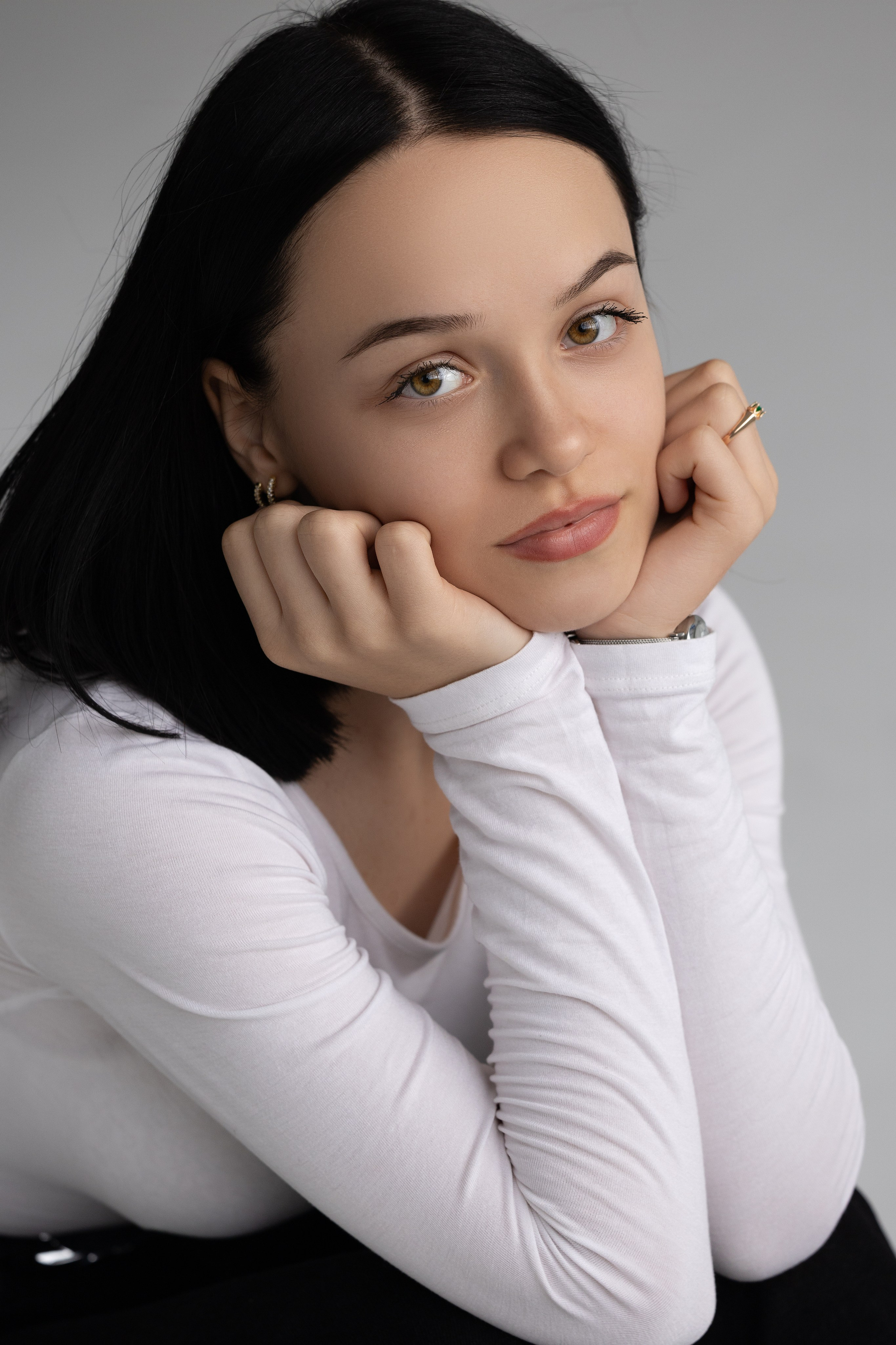 Женский портрет в студии. Фотограф Минск