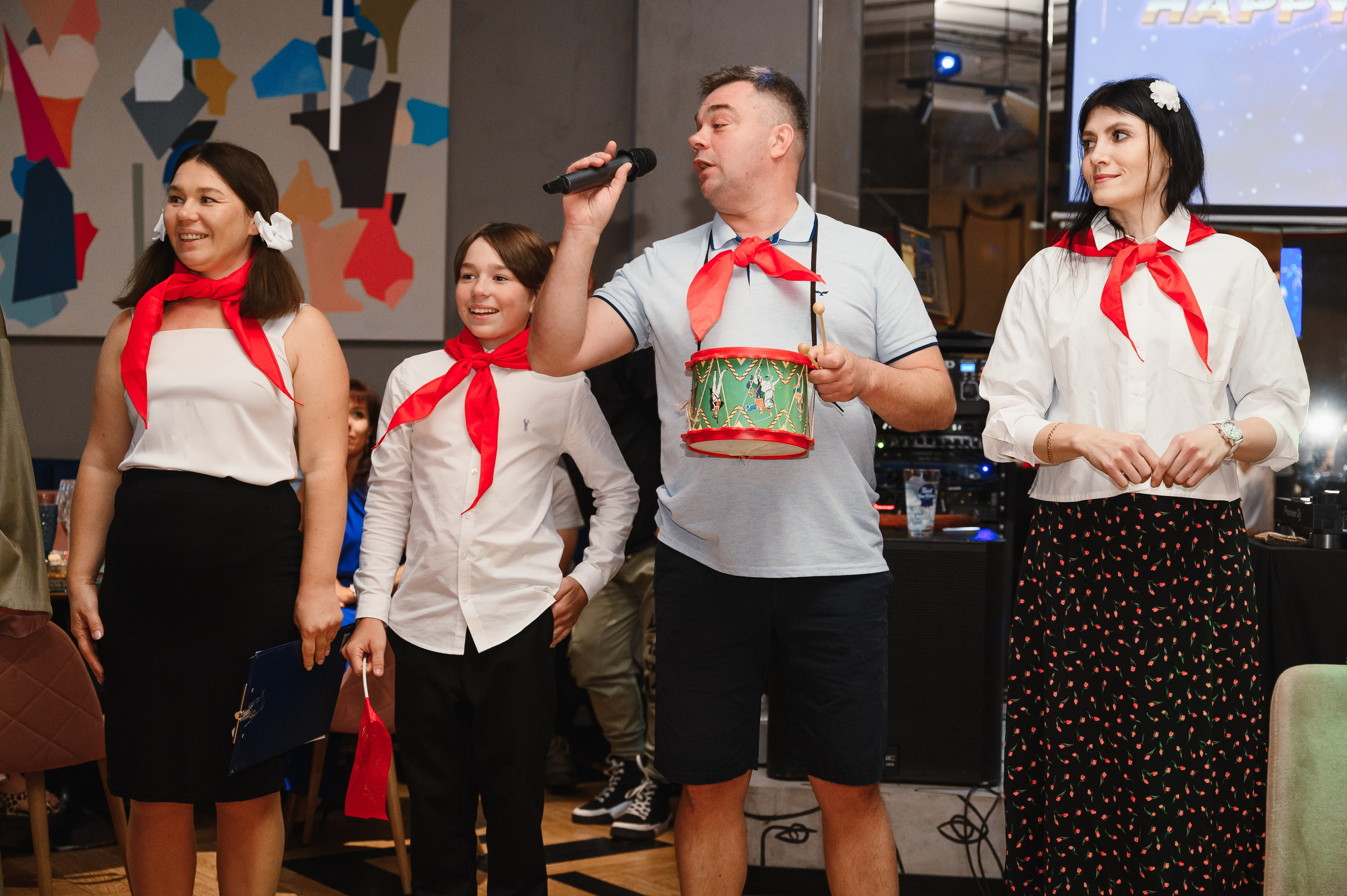 День рождения в формате выступления. Wedding and family photographer USA