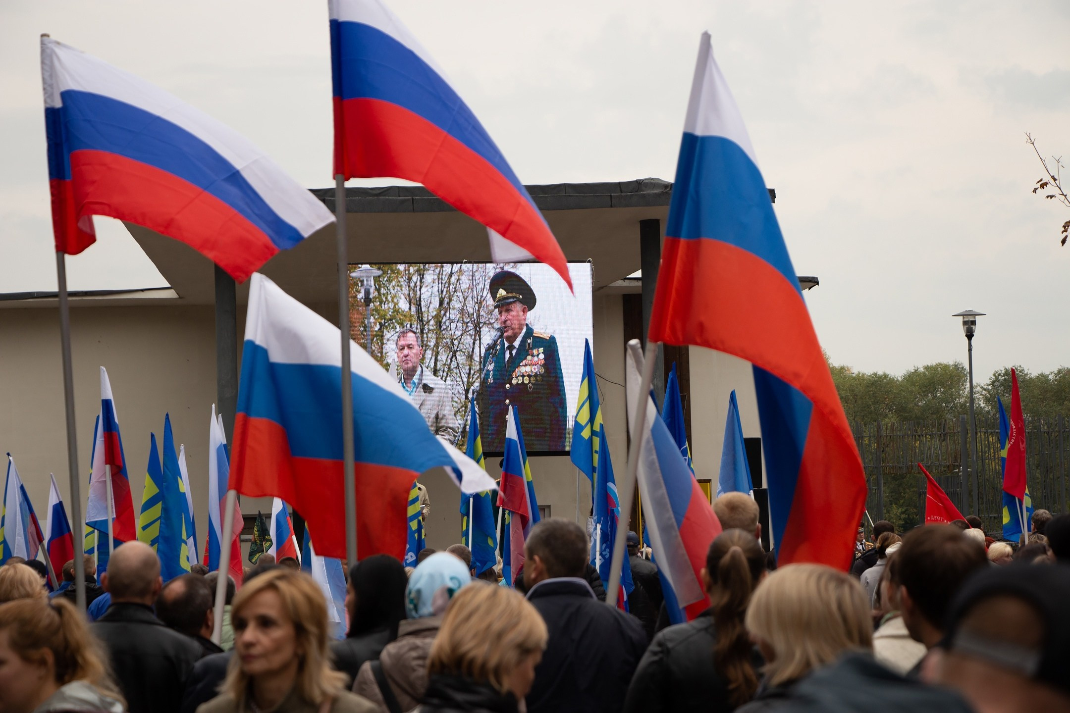 СВОих не бросаем. Design by — фото, обучение, портфолио. Фотограф Рязань