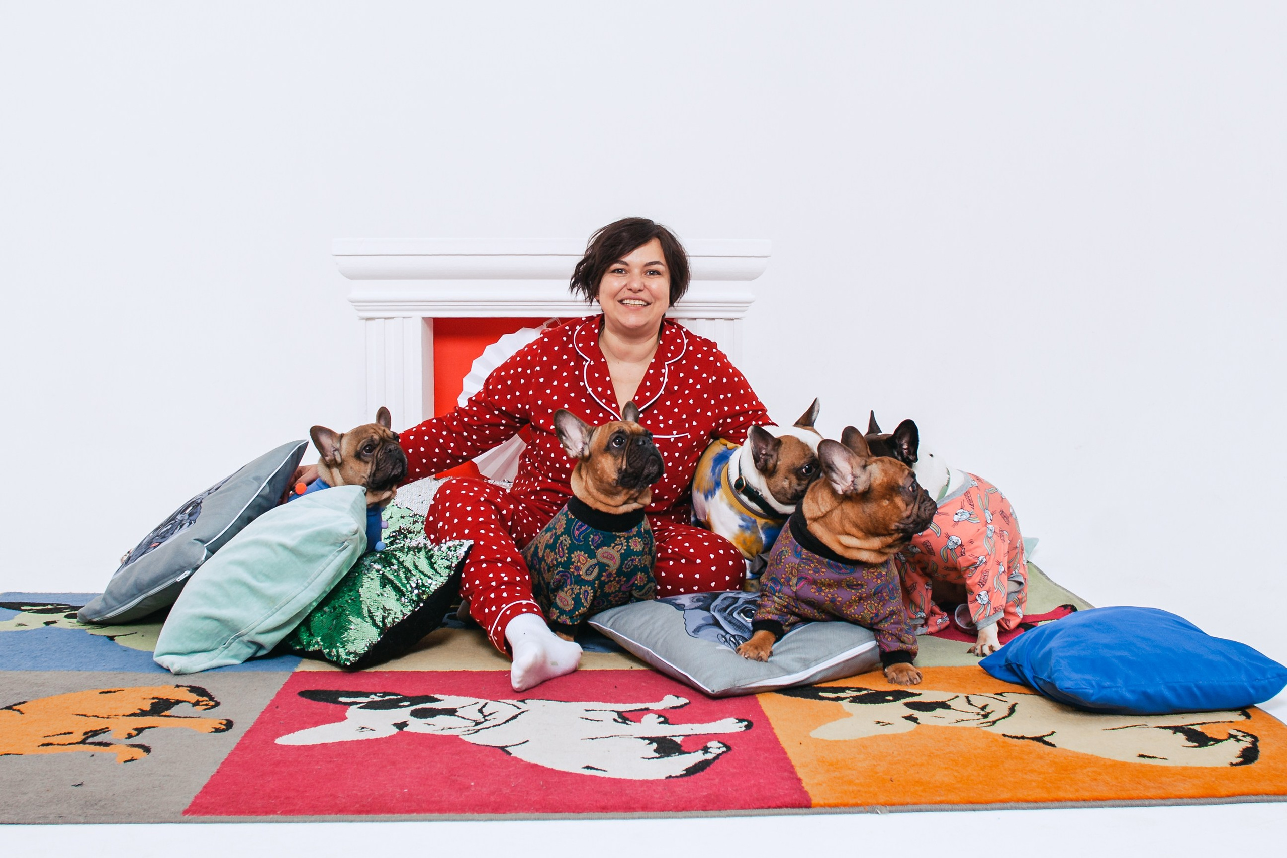 Пижамная вечеринка французских бульдогов и их хозяев. Фотограф-анималист Татьяна Степанова