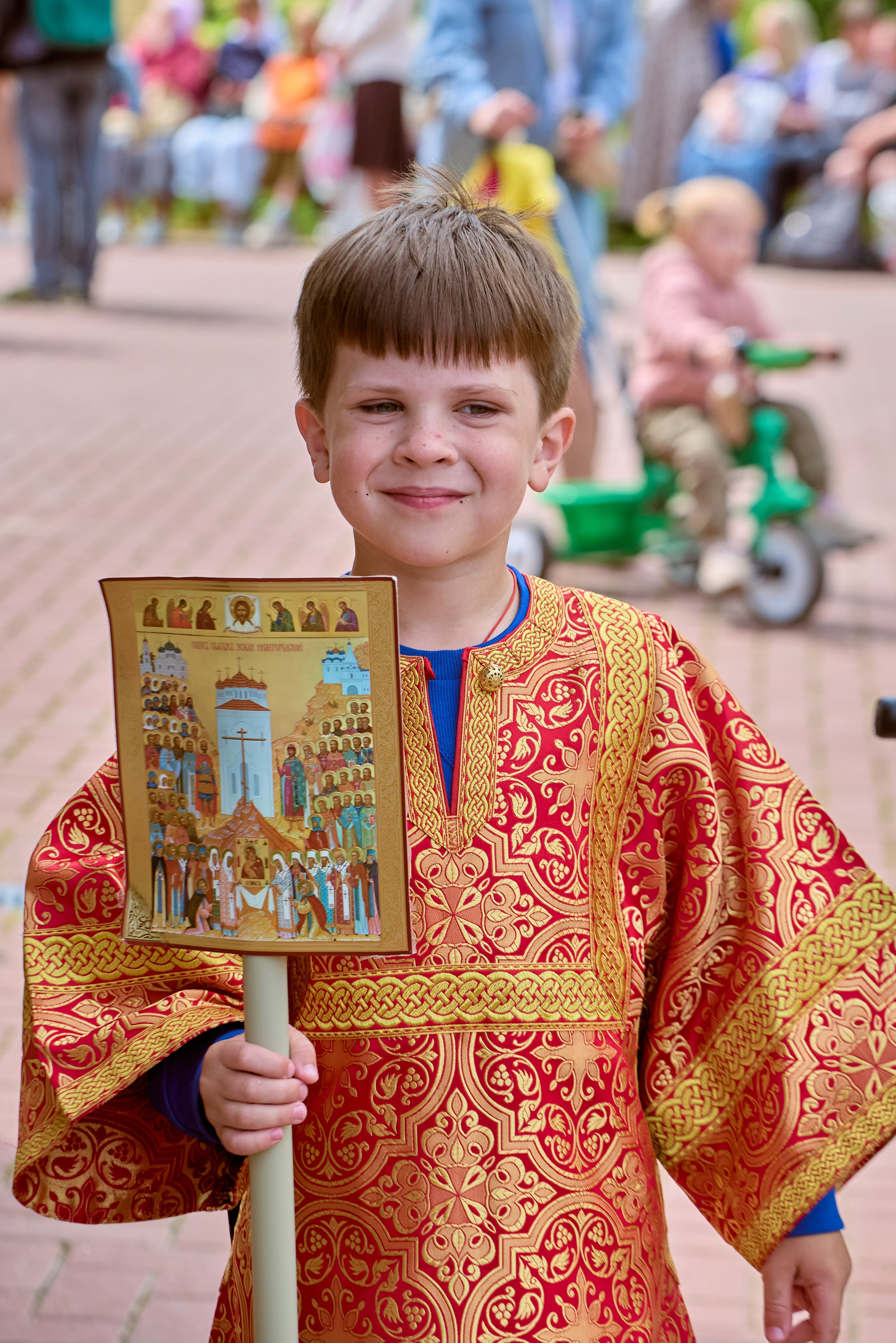Фотографии портретов Крестного хода в Дзержинске