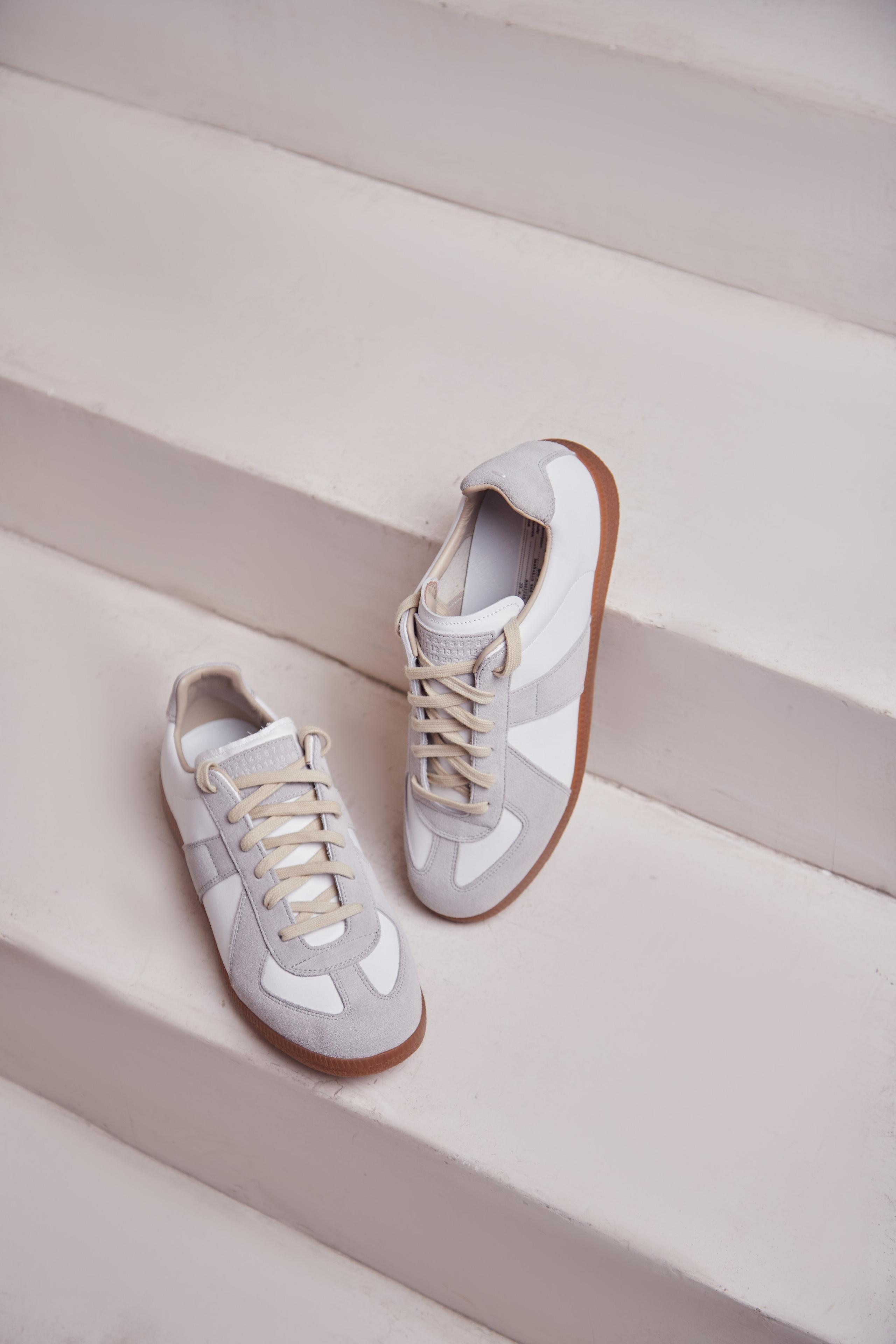 Магазин кроссовок PRICE POINT. Фоттéтика / фотоагентство в москве / фотограф москва