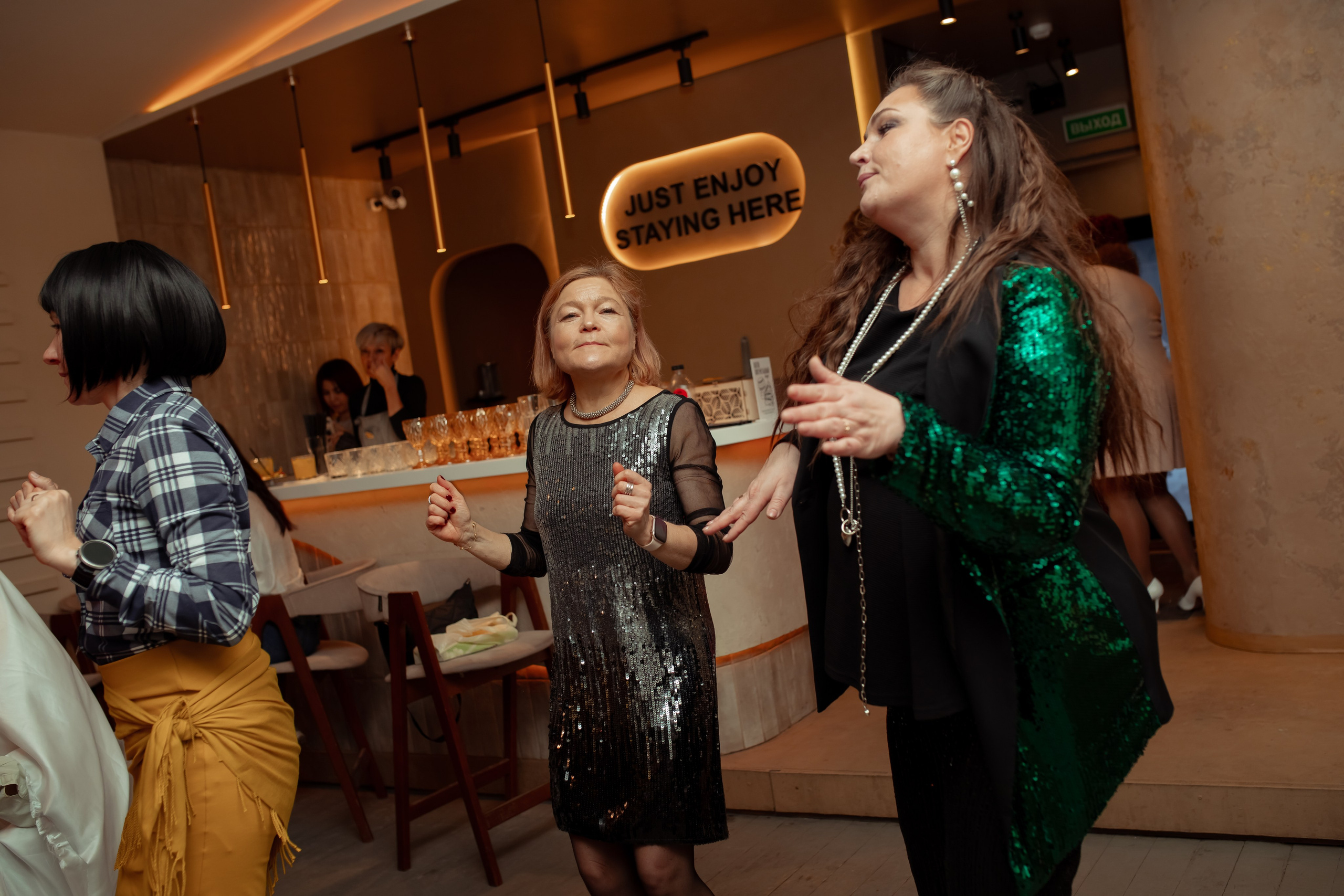 Юбилей Анны в стиле Гайдая. Семейный и детский фотограф в Москве Дорогова Екатерина