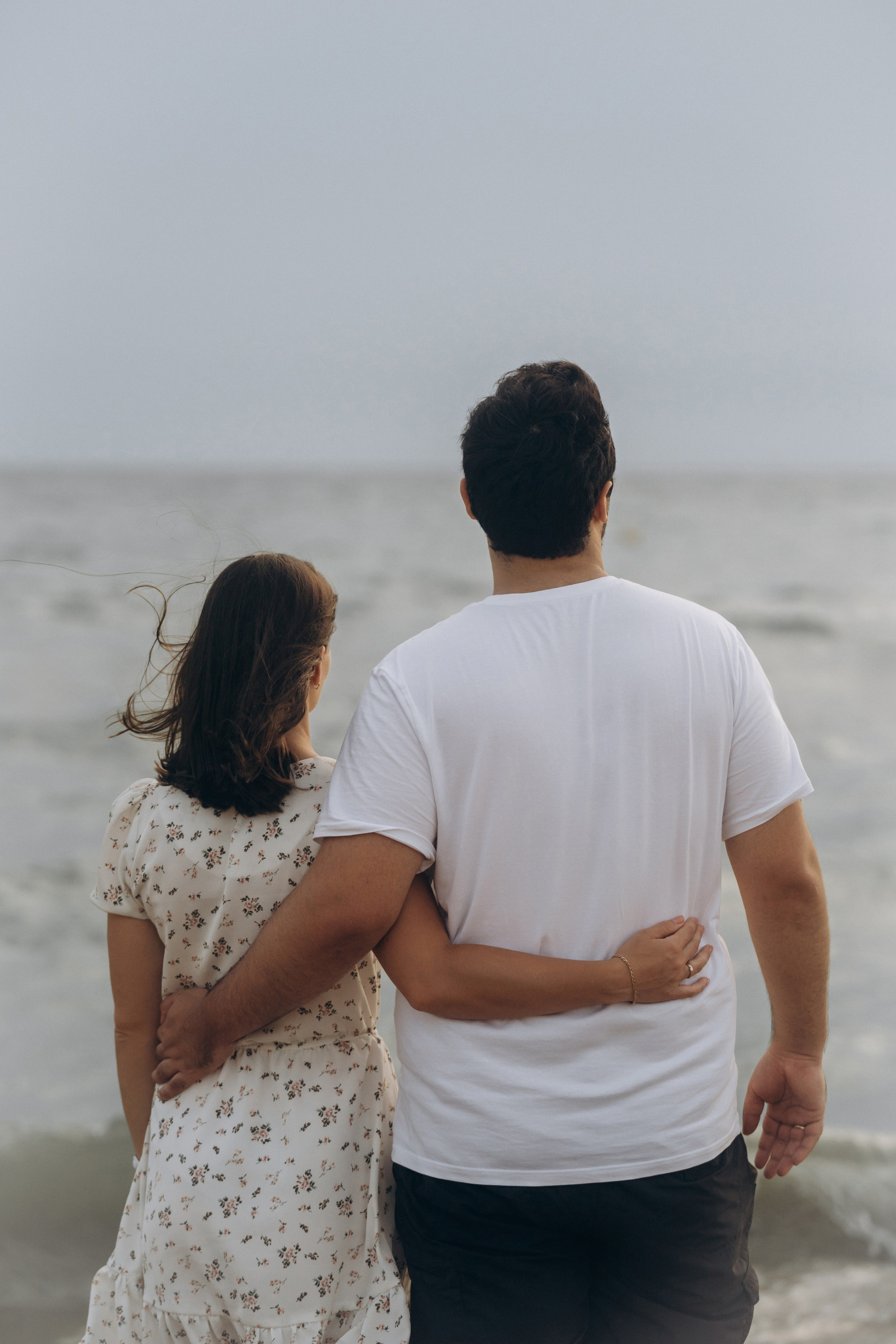 Абрау-Дюрсо – семейный портрет с бокалом местного вина, фотограф Абрау-Дюрсо