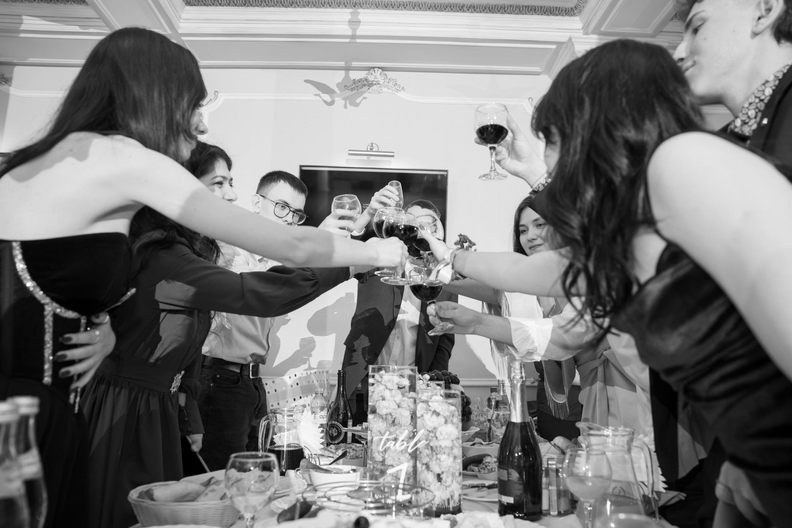 Константин и Дарья, ЗАГС ВДНХ, отель Soluxe, ресторан «Антик». Свадебный и репортажный фотограф (Москва, Королев и другие)