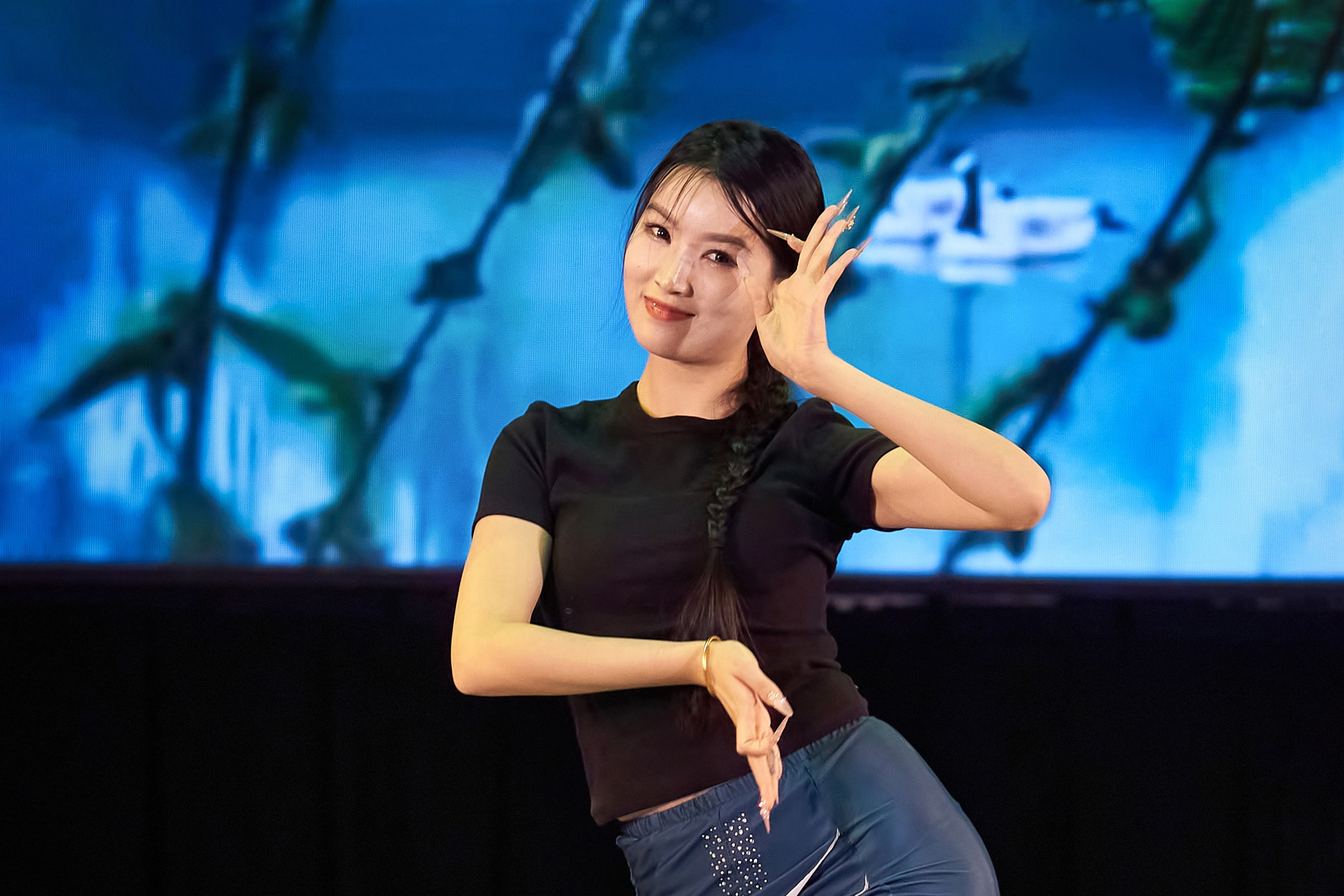 Лю Вэй. Китай. Танец встречи с весной