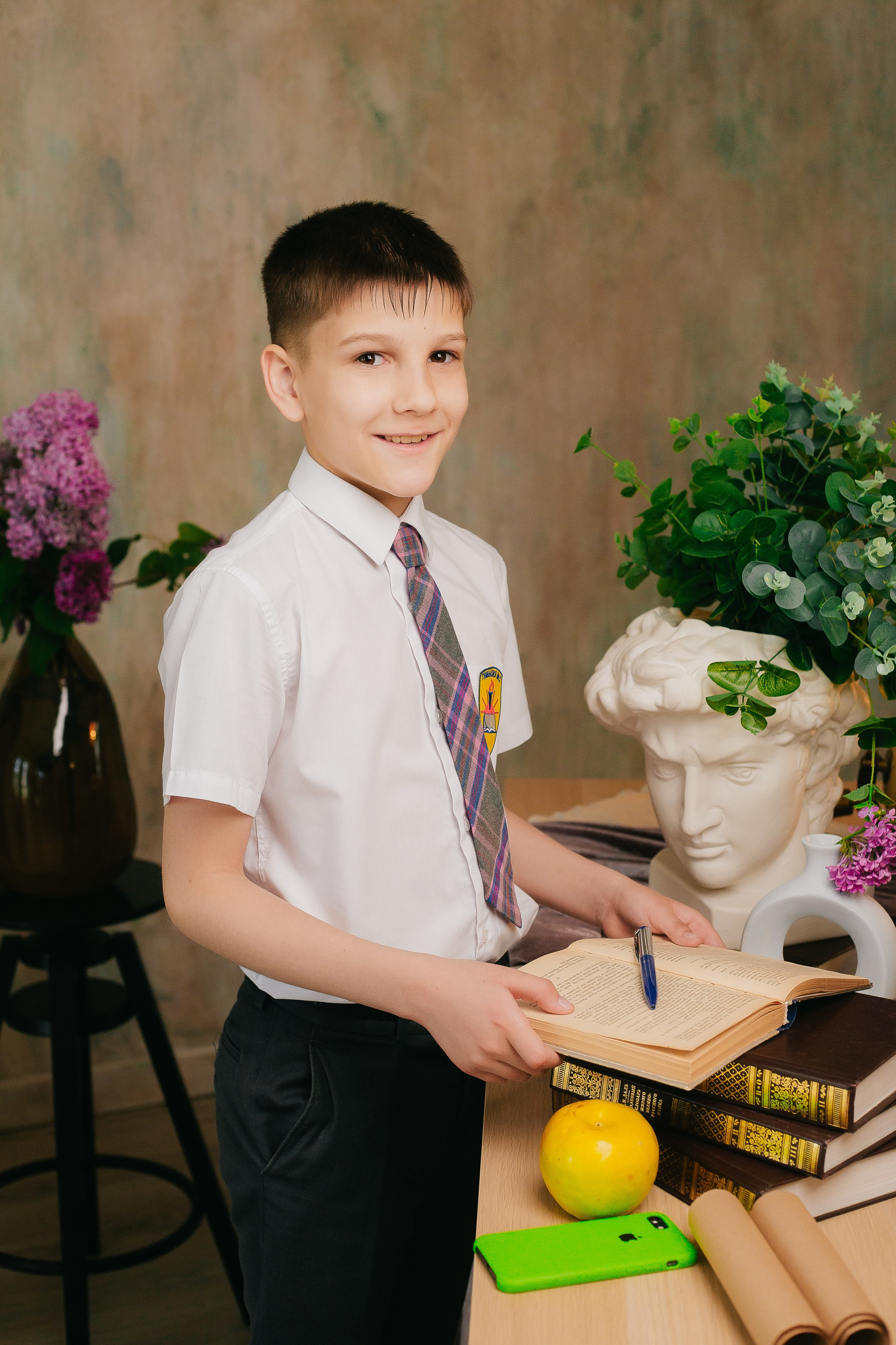 Студия -Портреты младшая школа. Выпускные альбомы Натальи Бутко: Новороссийск, Анапа, Геленджик