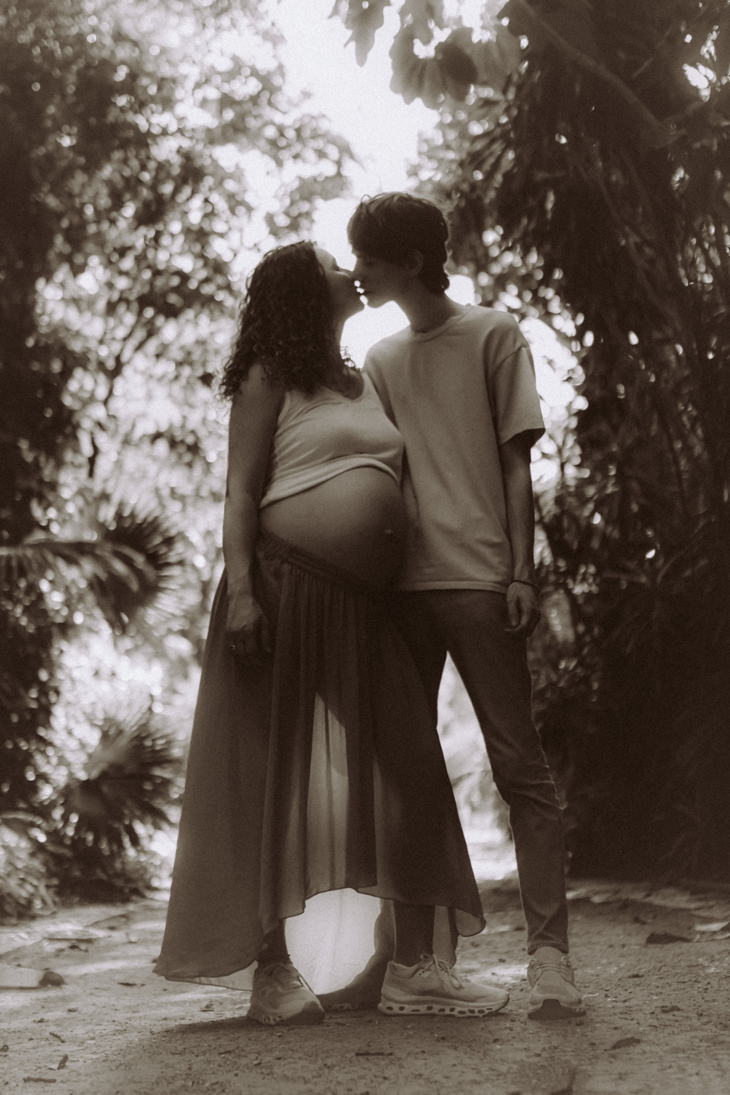 Kate and Segrey, Tel Aviv | June 2026. Photographer in Israel Alice Milchin