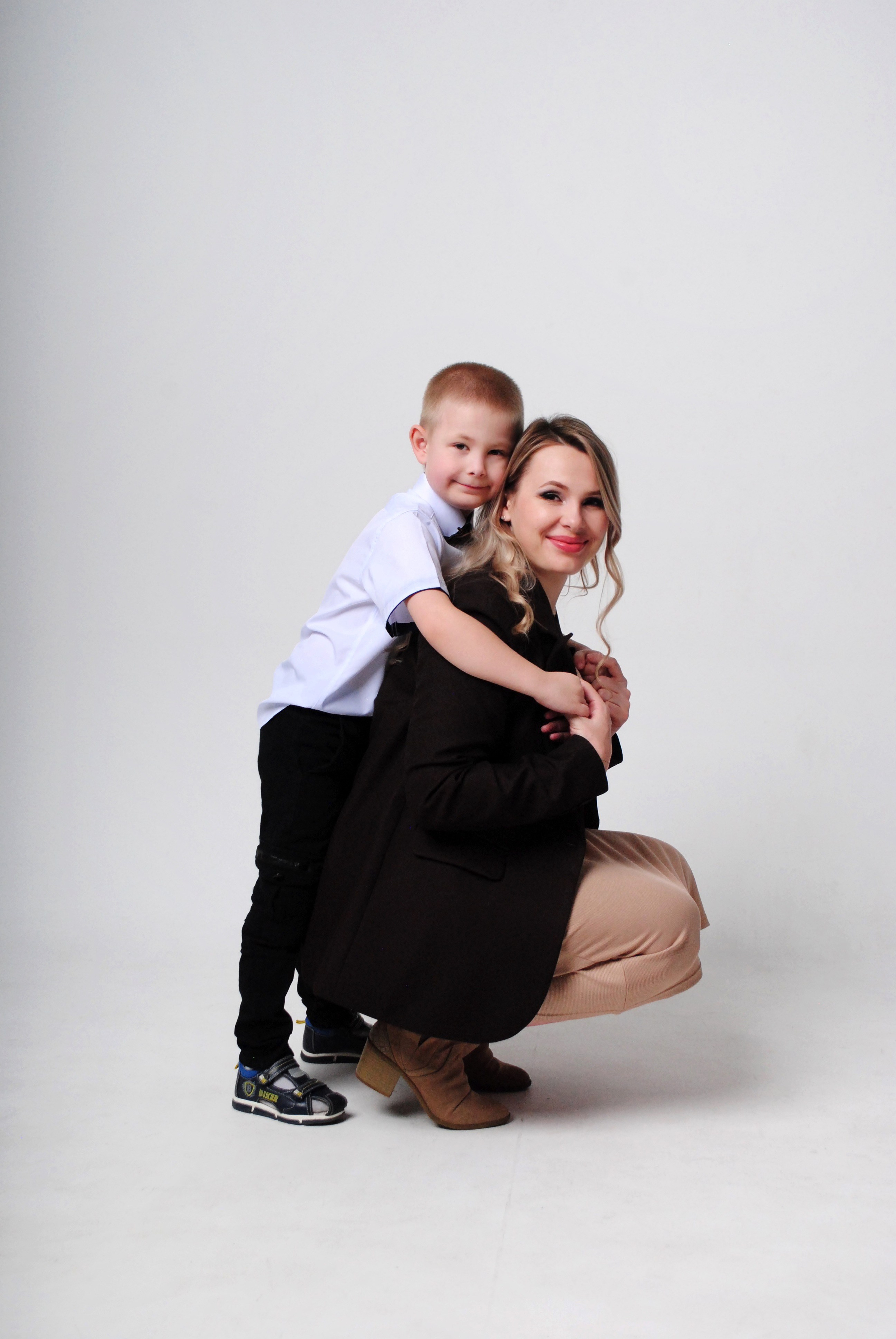 Марина и семья. Фотограф Мария Мусаелян