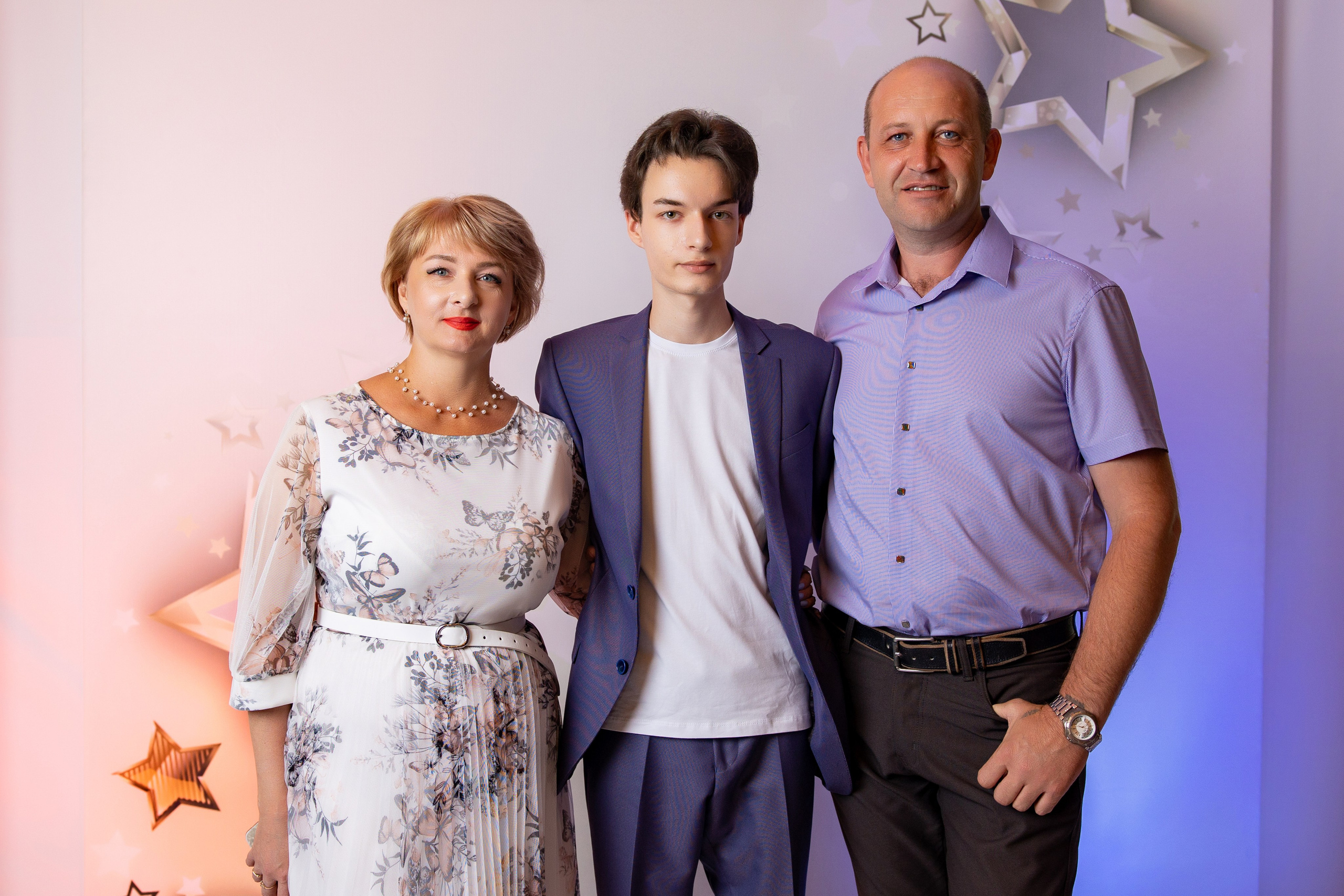 Выпускной бал школа 9. Выпускные альбомы в Краснодарском крае