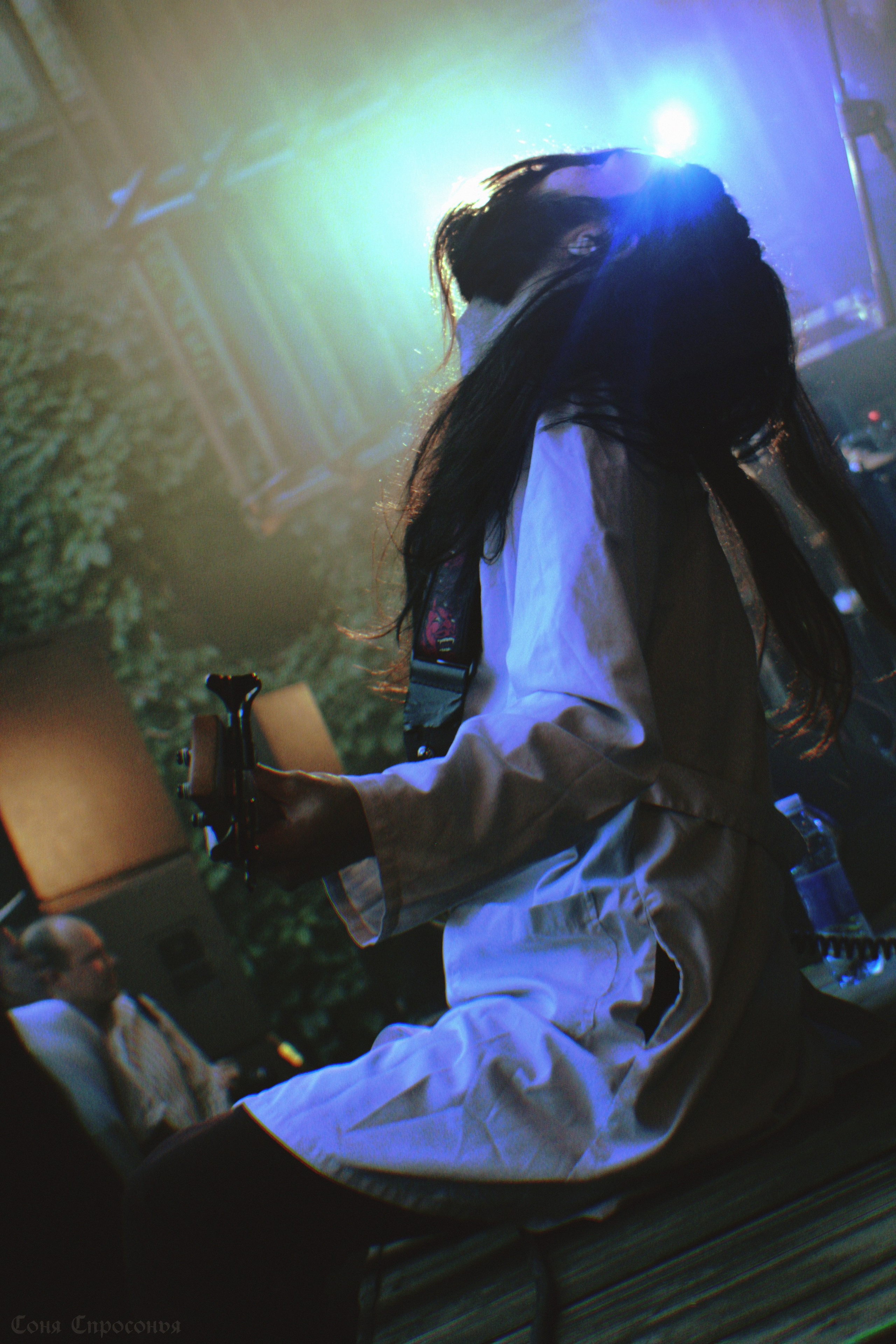 Синестетик 26.08.23. Концертный и портретный фотограф в Москве Соня Спросонья