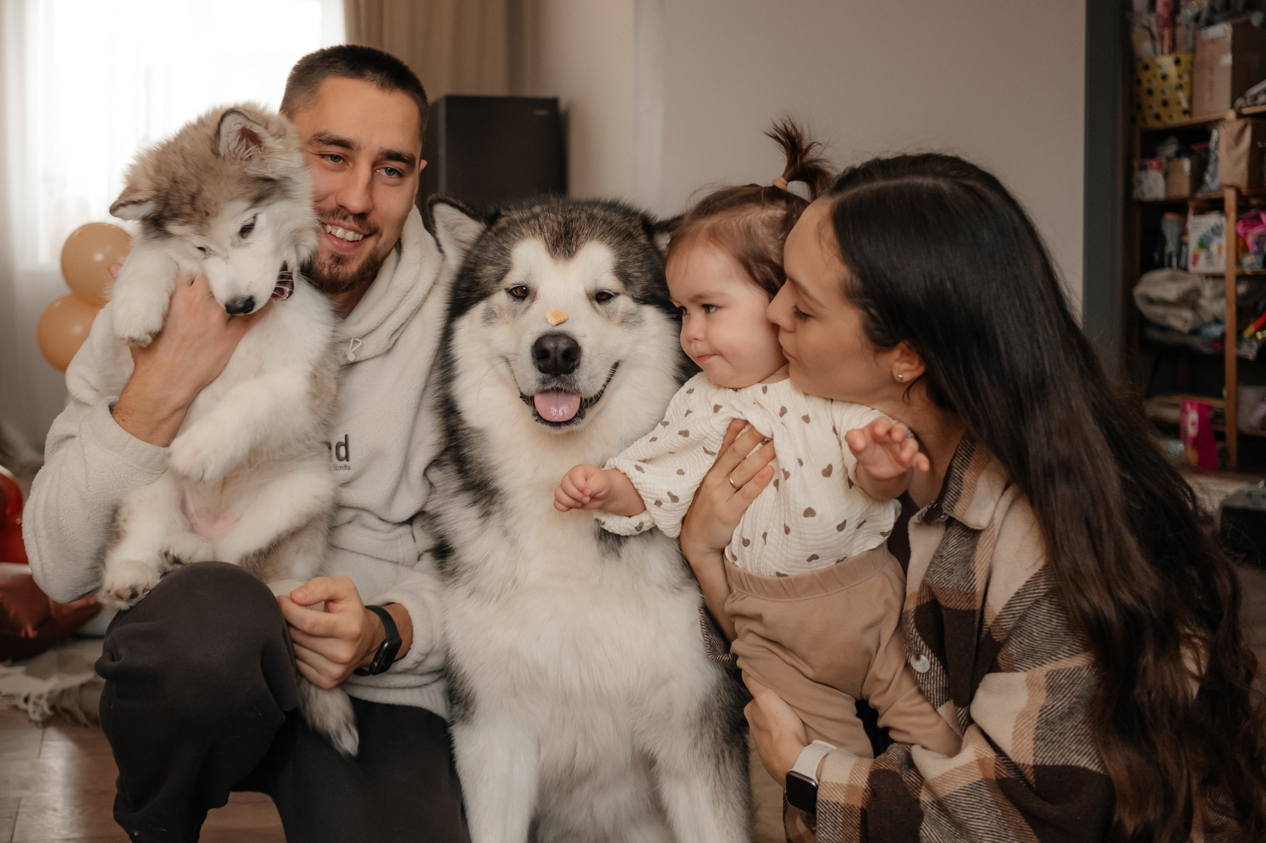 Катя, Саша и Еся | домашняя съемка. Фотограф в Новосибирске Диана Ильиных