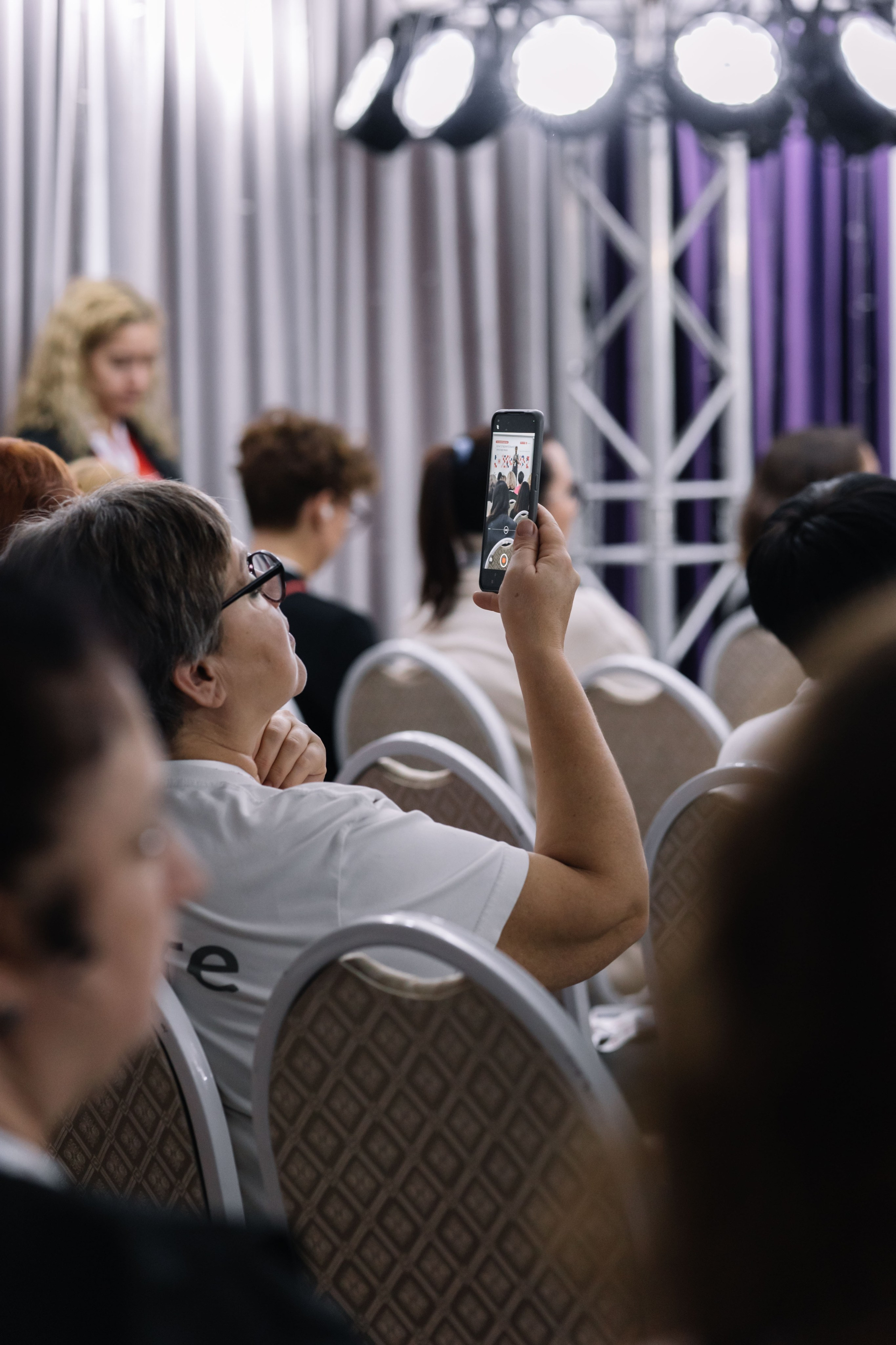 Конференция. Благотворительность против рака. Свадебный и семейный фотограф в Перми Лилия Гатауллина