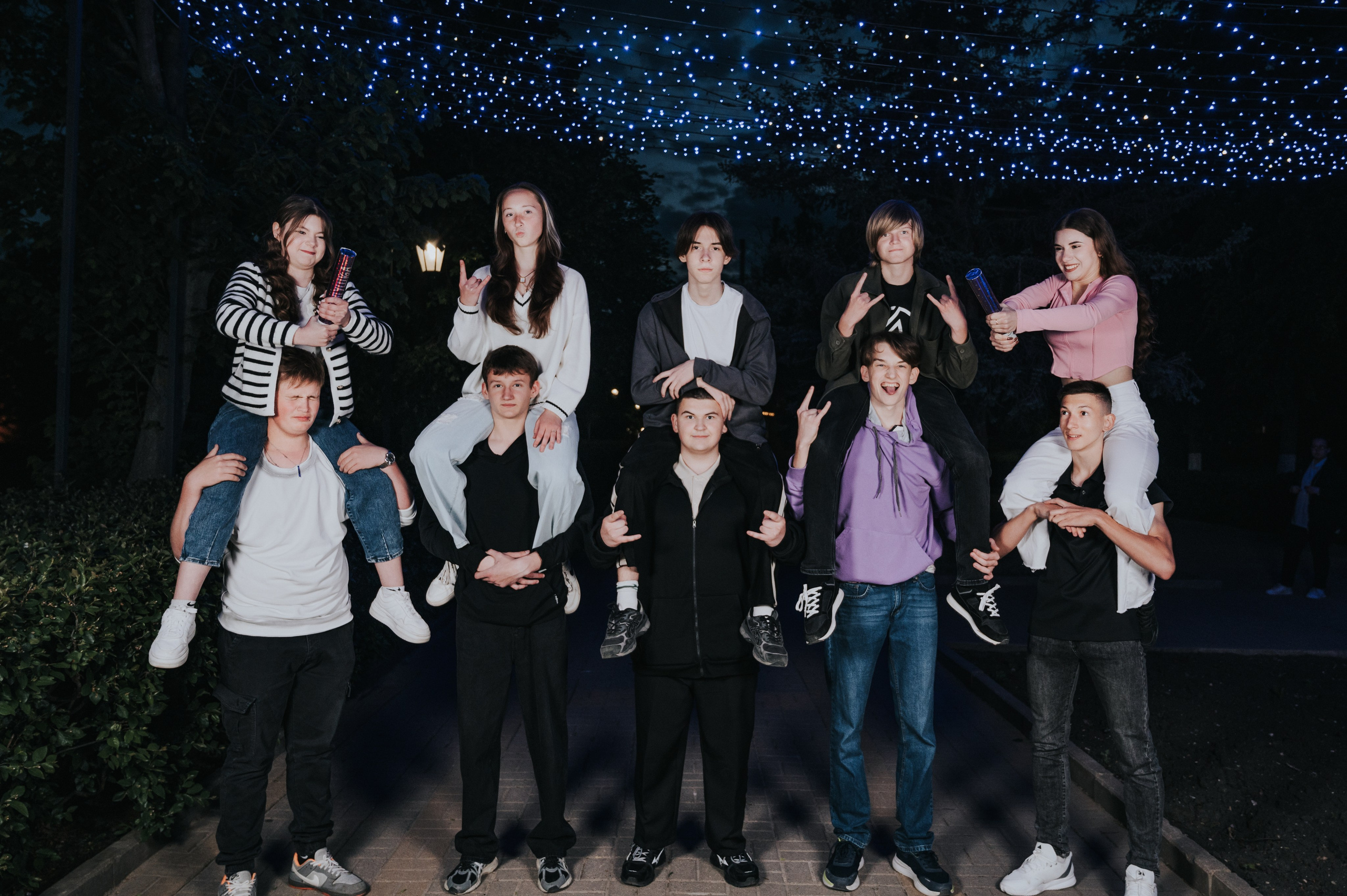 Ночная. Выпускные альбомы и Школьный фотограф в Алексеевке, Бирюче, Красном