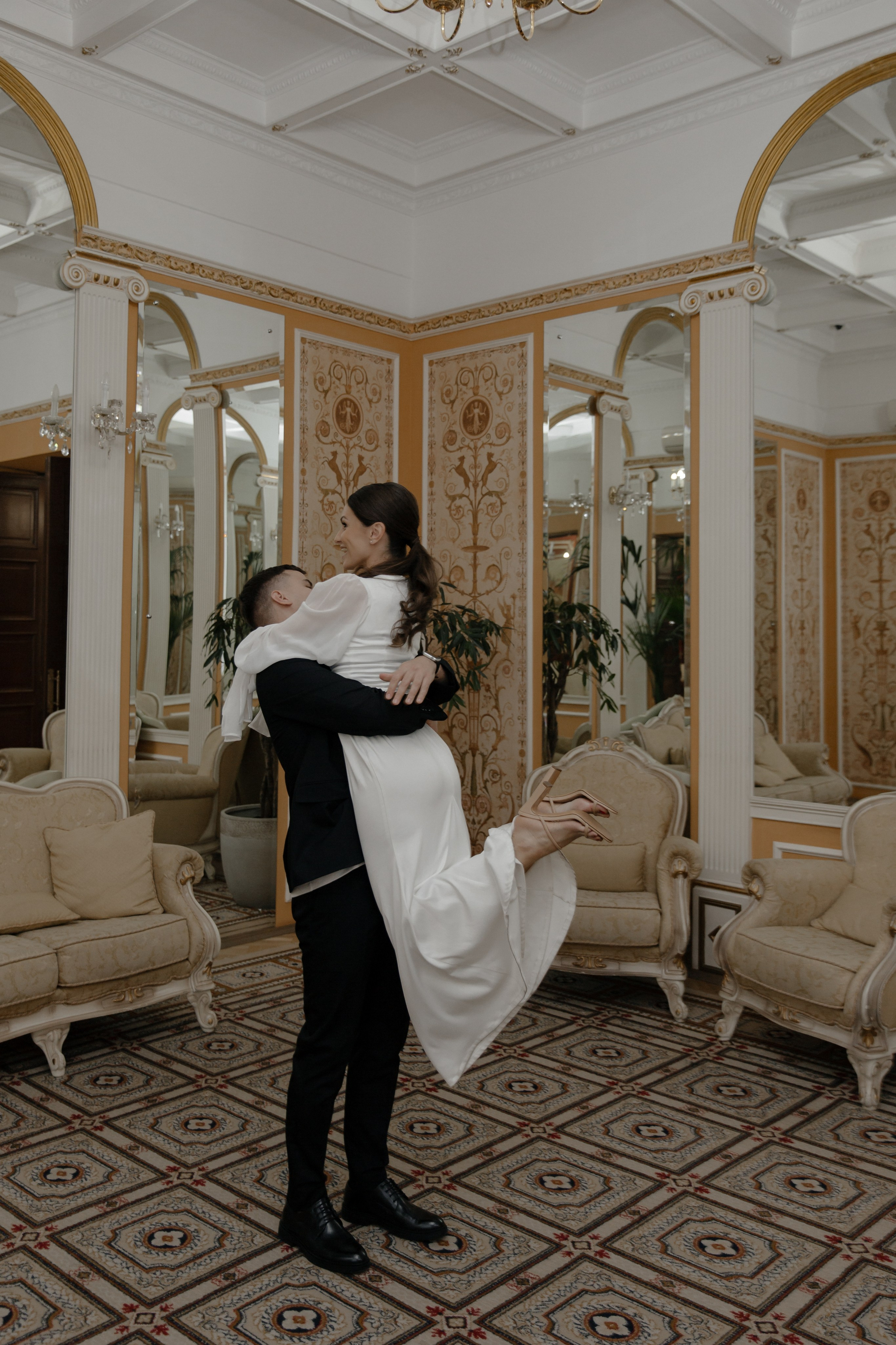 16.09.2024. RETOUCH-HOUSE