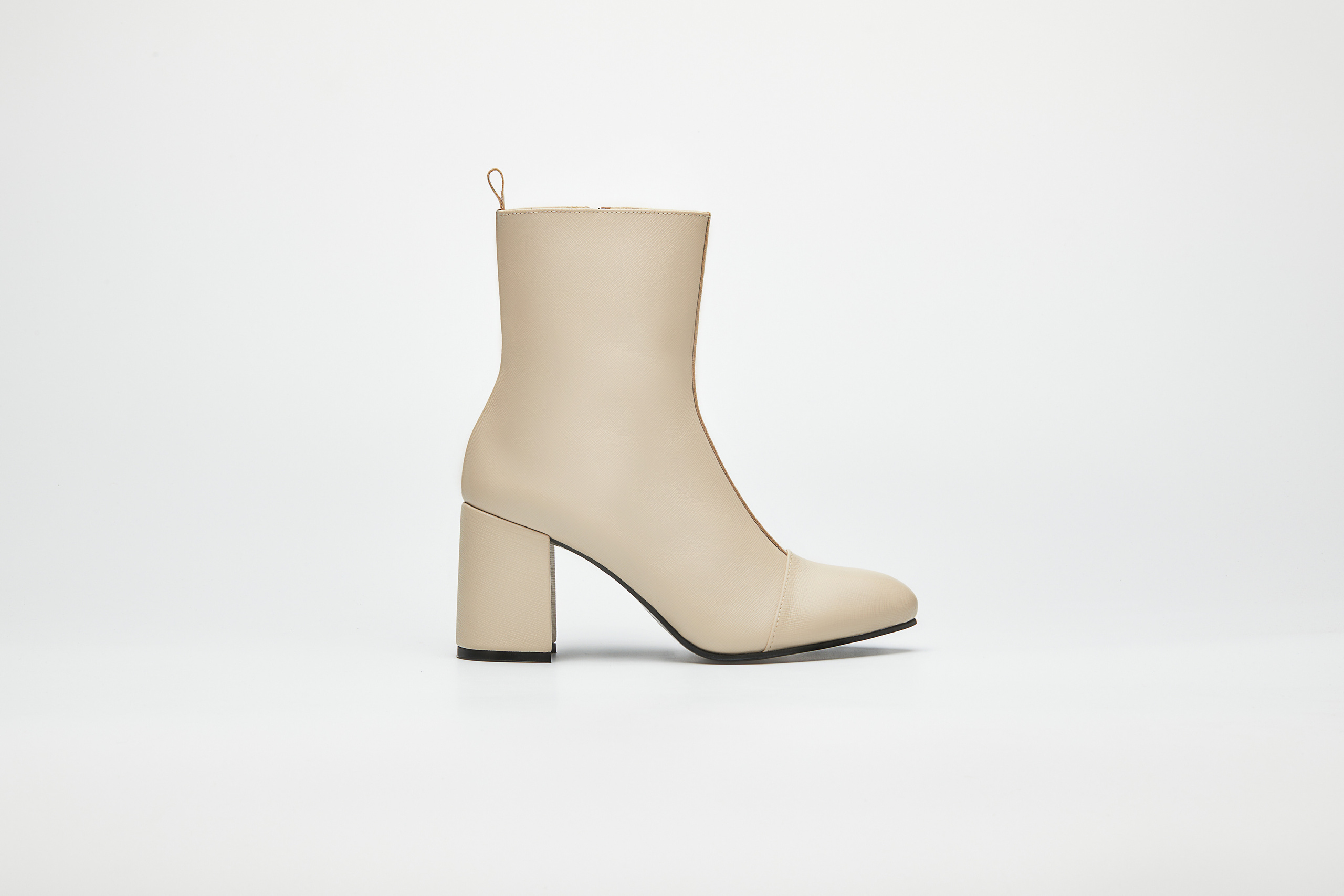 Организация и проведение фотосъёмок во Влaдивостоке. Newschool — Курсы фотографии во Владивостоке