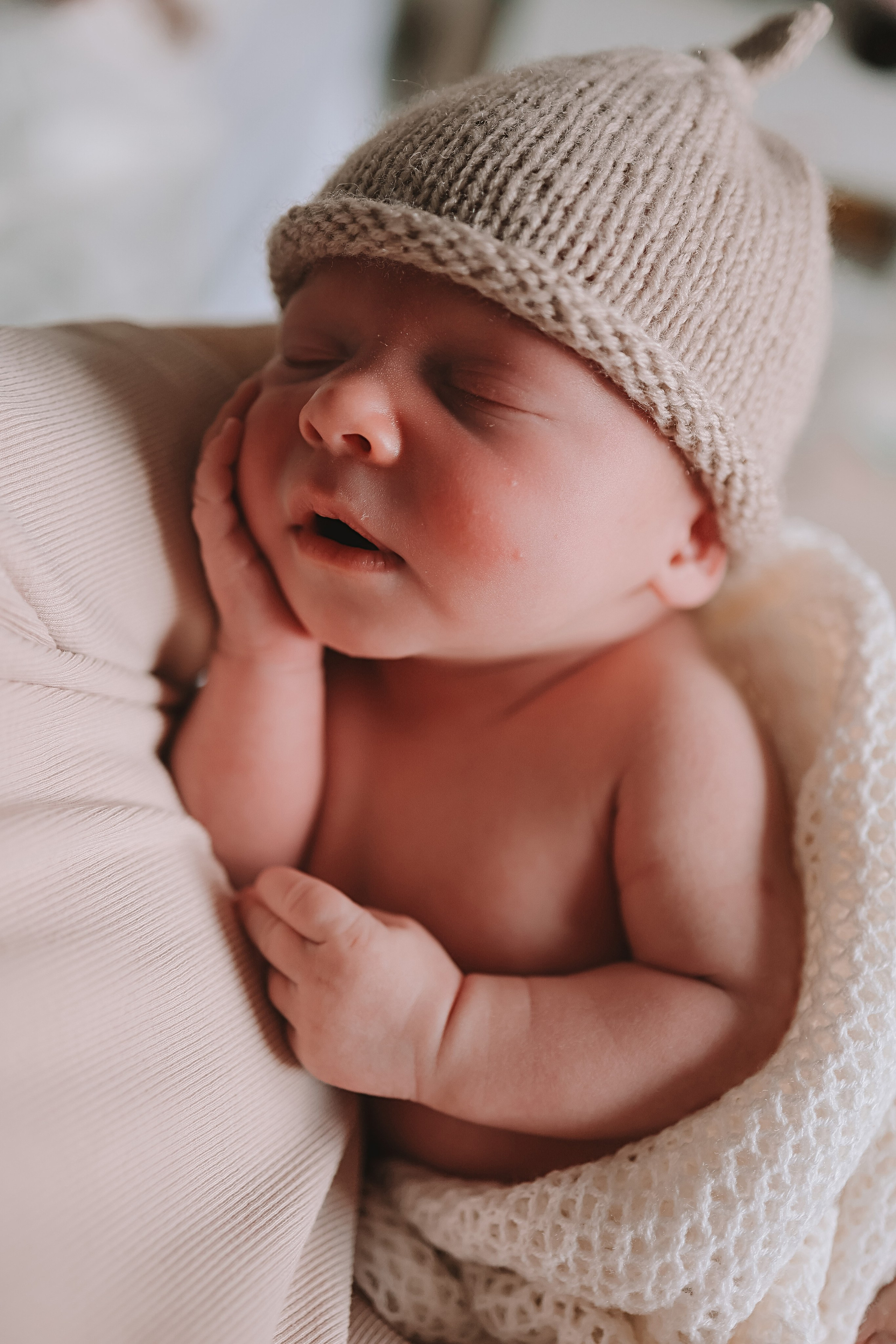 Ефим, 2 недели. Семейный фотограф Тюмень, фотограф на роды Салмина Мария