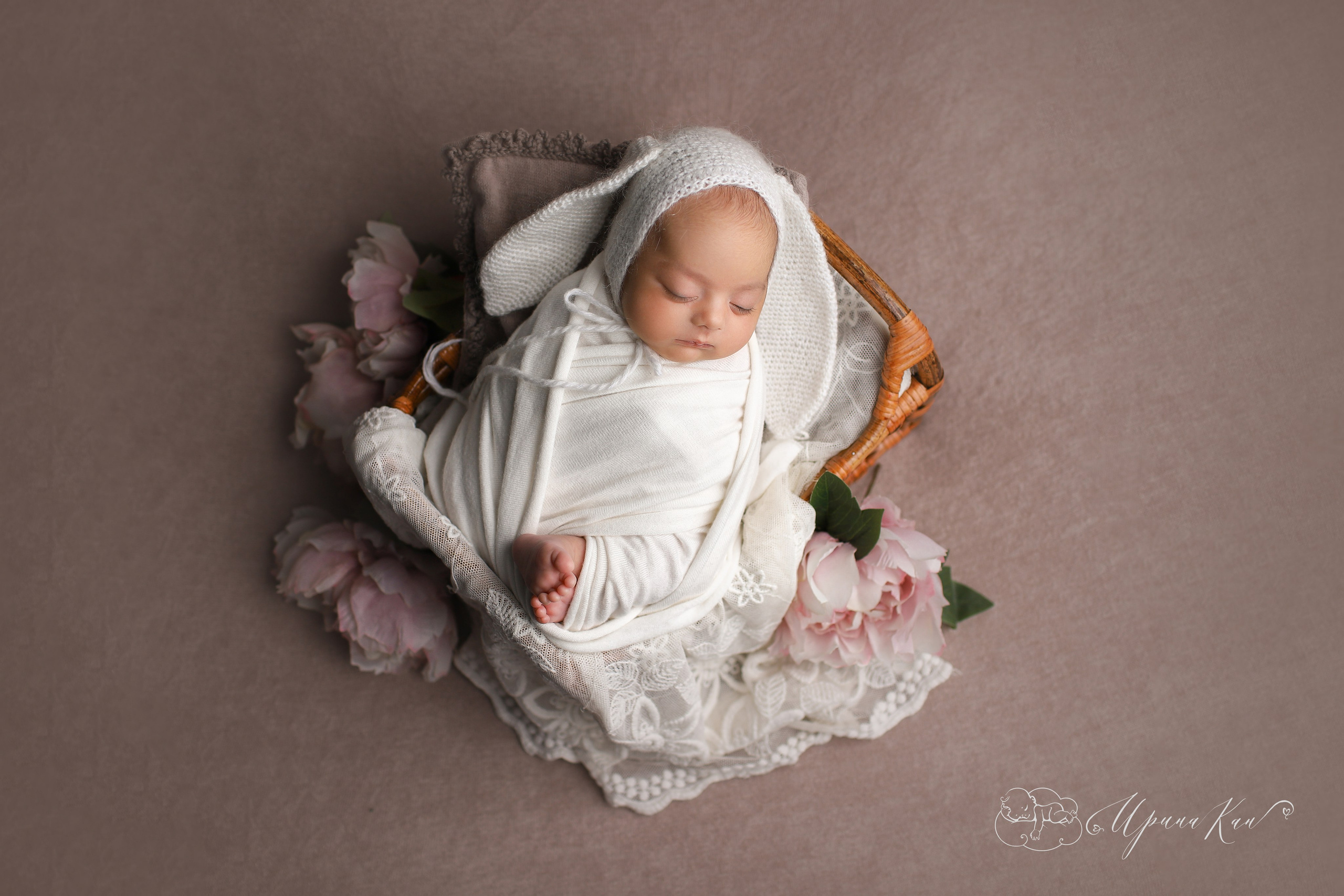 Новорожденная фотосессия для девочек. Ирина Кан Фотограф новорожденных в Екатеринбурге