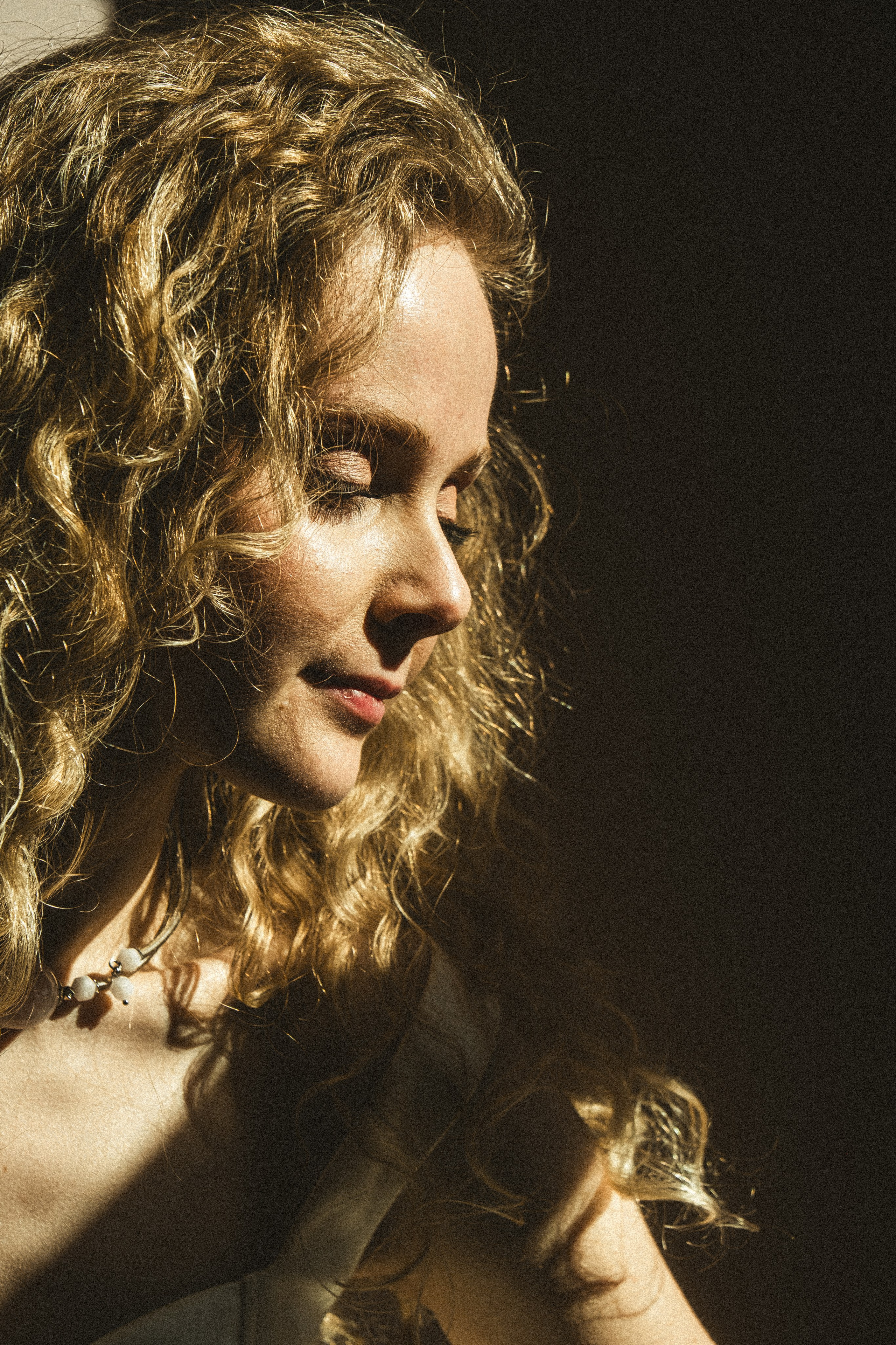 СВАДЕБНАЯ ПРОГУЛКА ПО ПЕТРОГРАДКЕ ВЕСНОЙ. СВАДЕБНАЯ ФОТОСЕССИИЯ НА ПЕТРОГРАДКЕ. Профессиональный фотограф, Санкт-Петербург — Виктория Богомолова