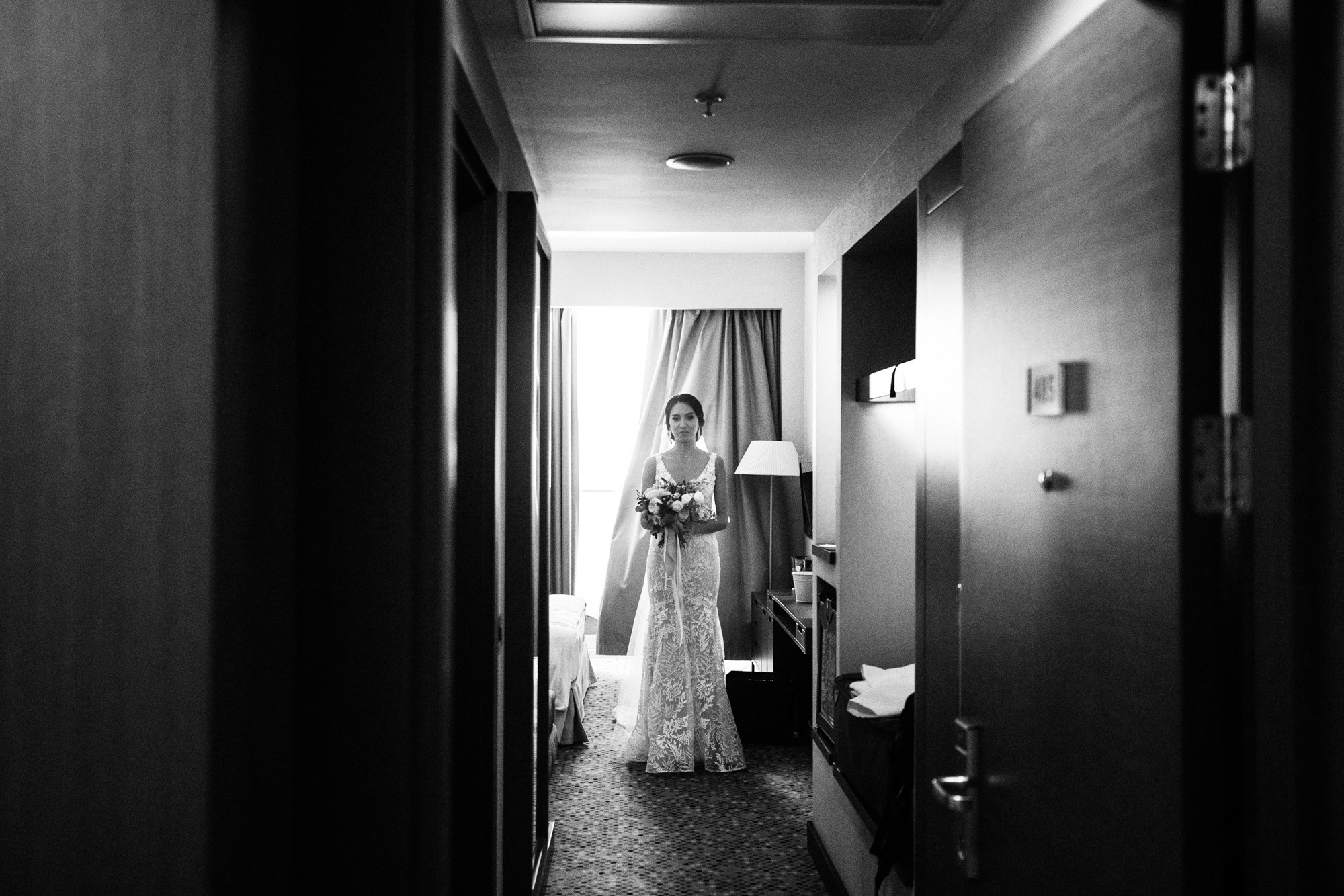 Свадебная фотосессия на вилле в Сочи. Свадебный, репортажный фотограф Дмитрий Макарченко