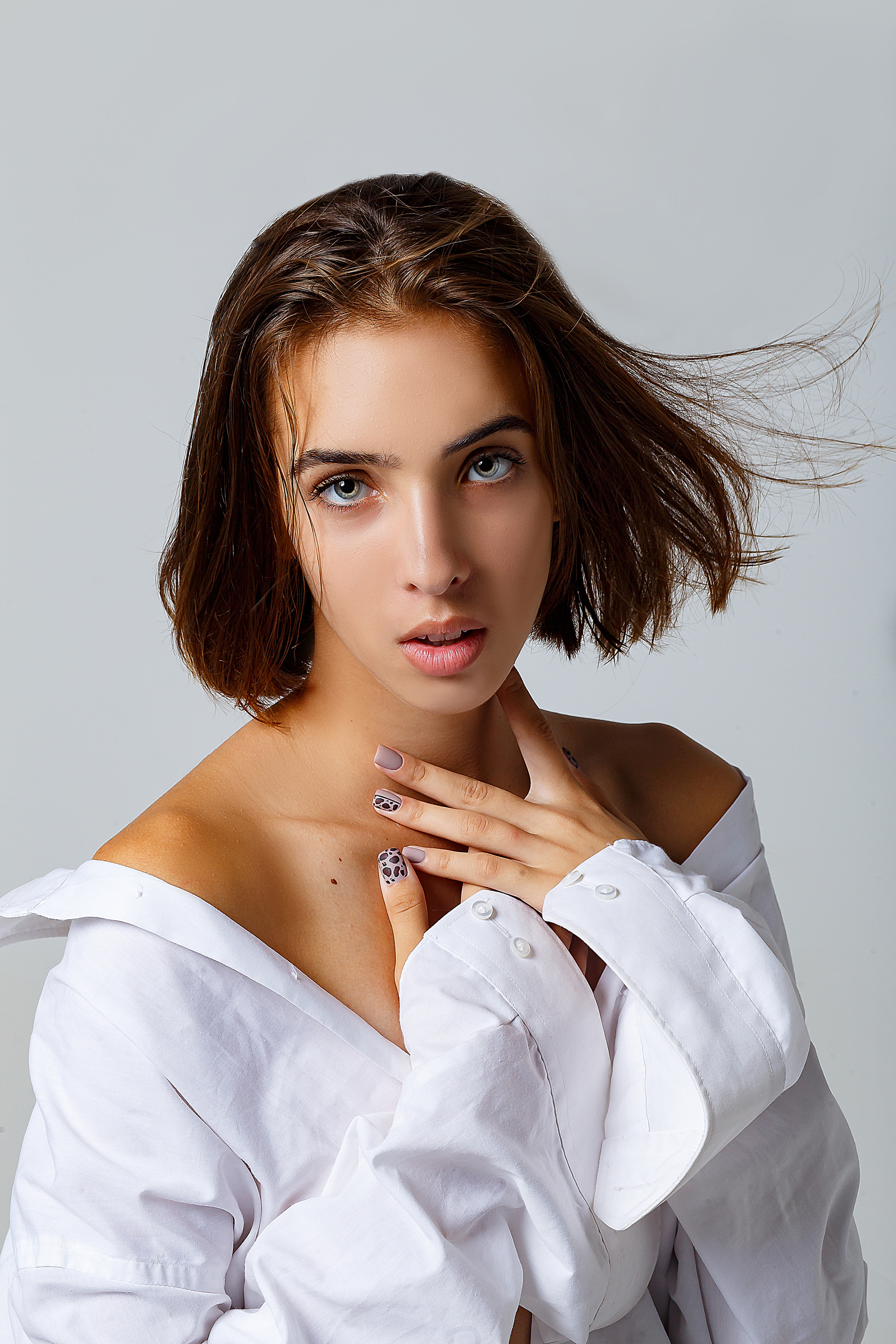 Портретная женская фотосессия на циклораме. Фотограф в Подольске — Мария Бучнева