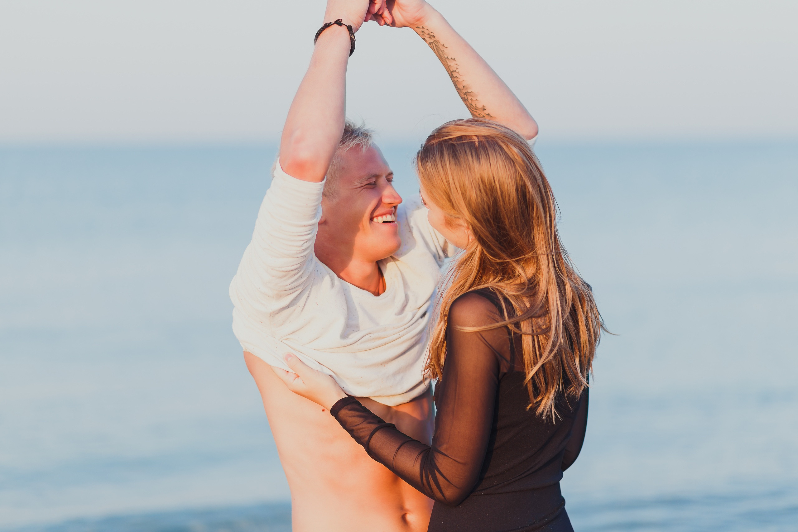 LoveStory на берегу моря. Фотограф в Подольске — Мария Бучнева