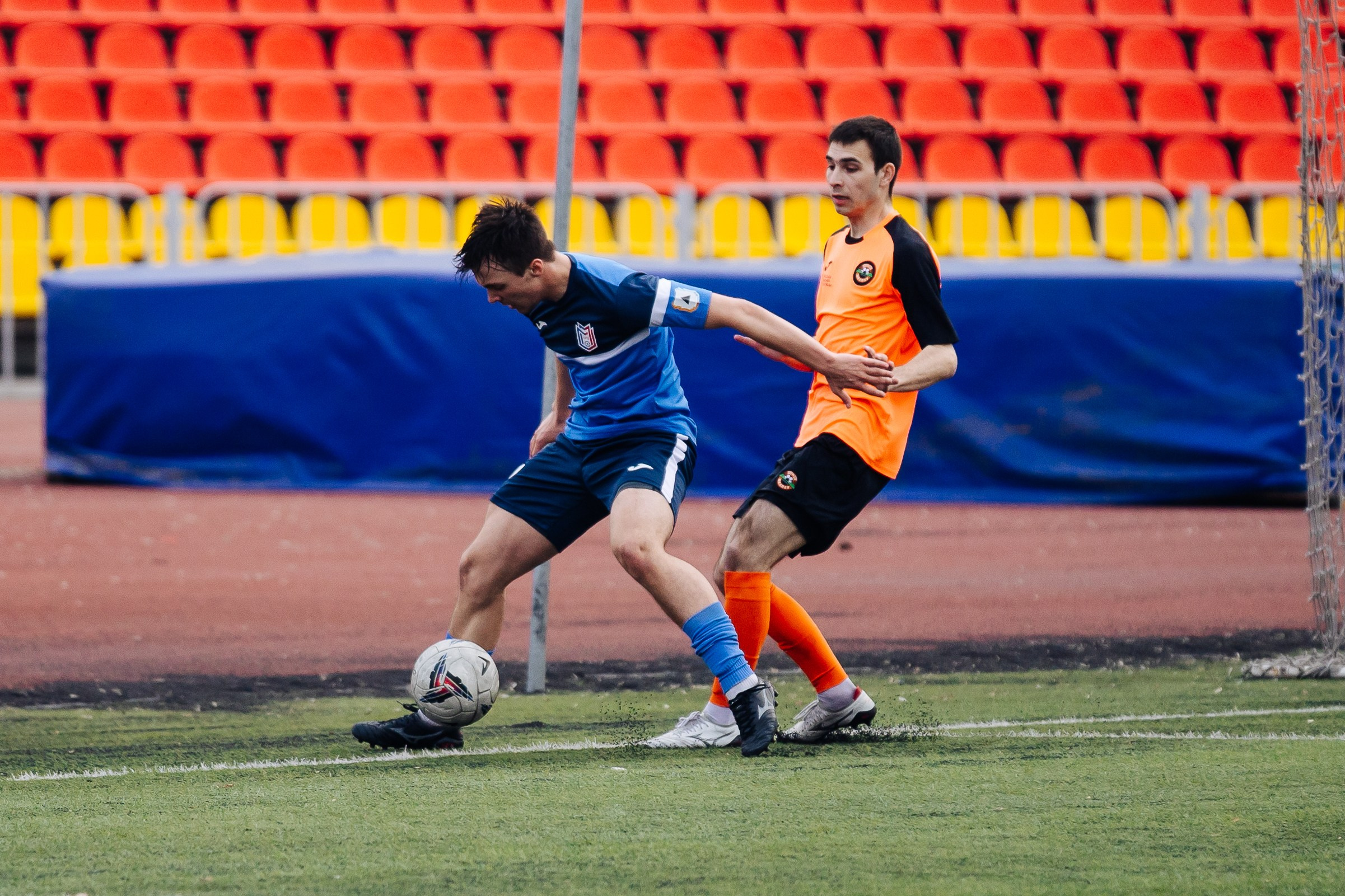 ФК Металлург — ФК Шахтер // 06.04.24. Денис Прохоров Фотограф в г. Магнитогорск