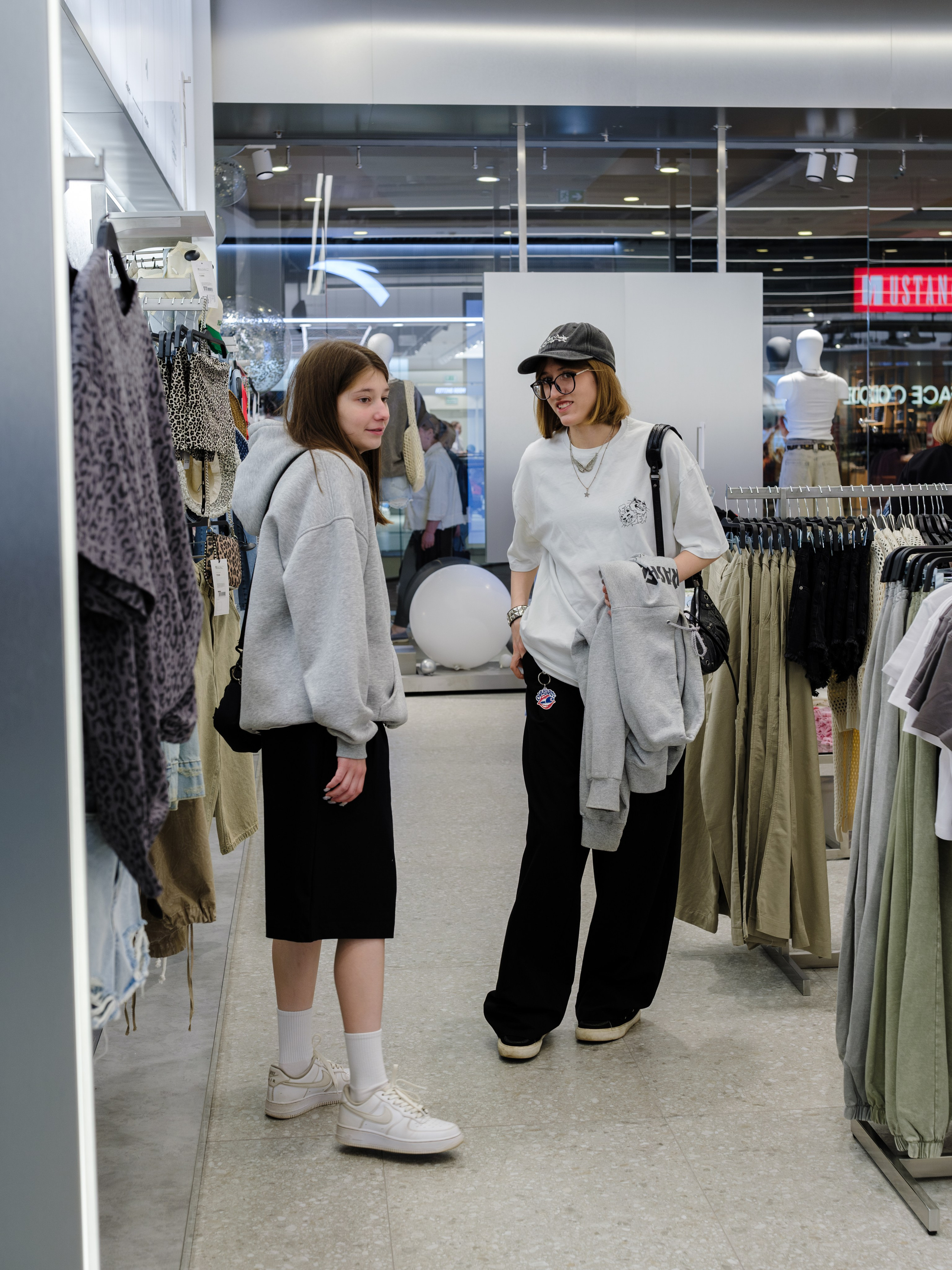 Открытие FACECODE. Репортажный и портретный фотограф в Москве Илья Спиридонов