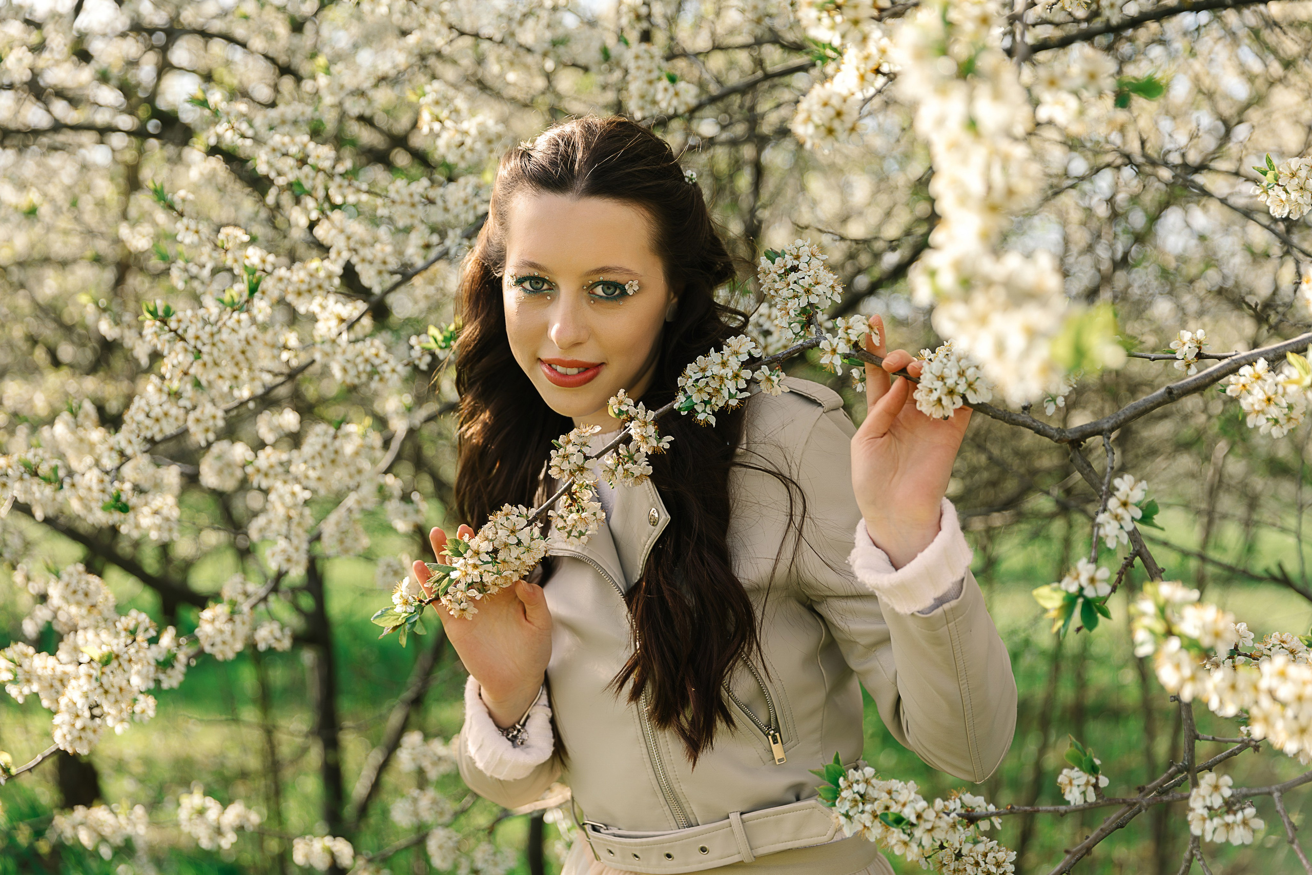 Фотосессия в цветении в Москве. Семейный и женский фотограф в Москве Надежда Воробьева