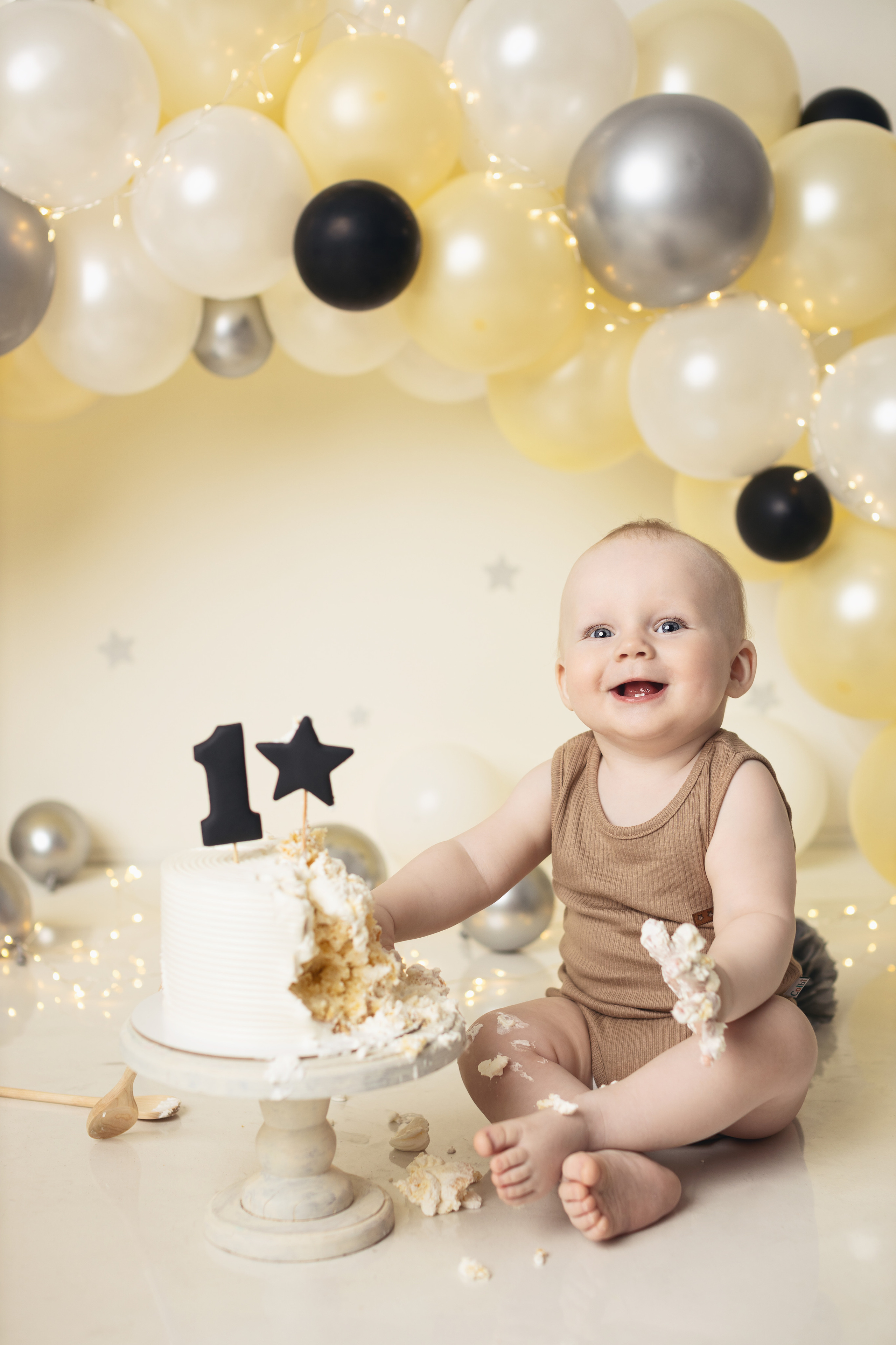 Мирон. Фотограф беременности, новорождённых и деток до года в Актау