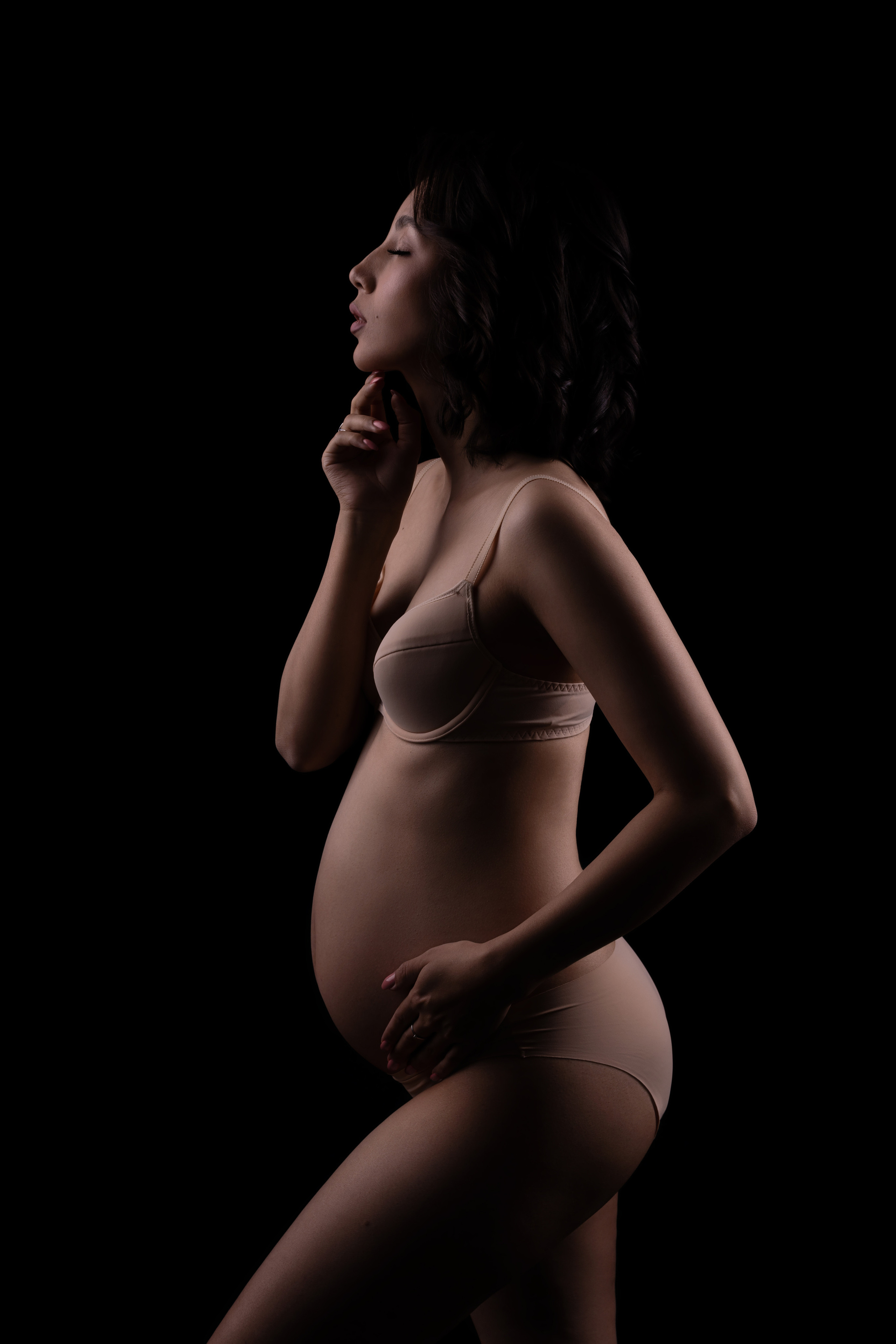 Беременность. Фотограф беременности, новорождённых и деток до года в Актау