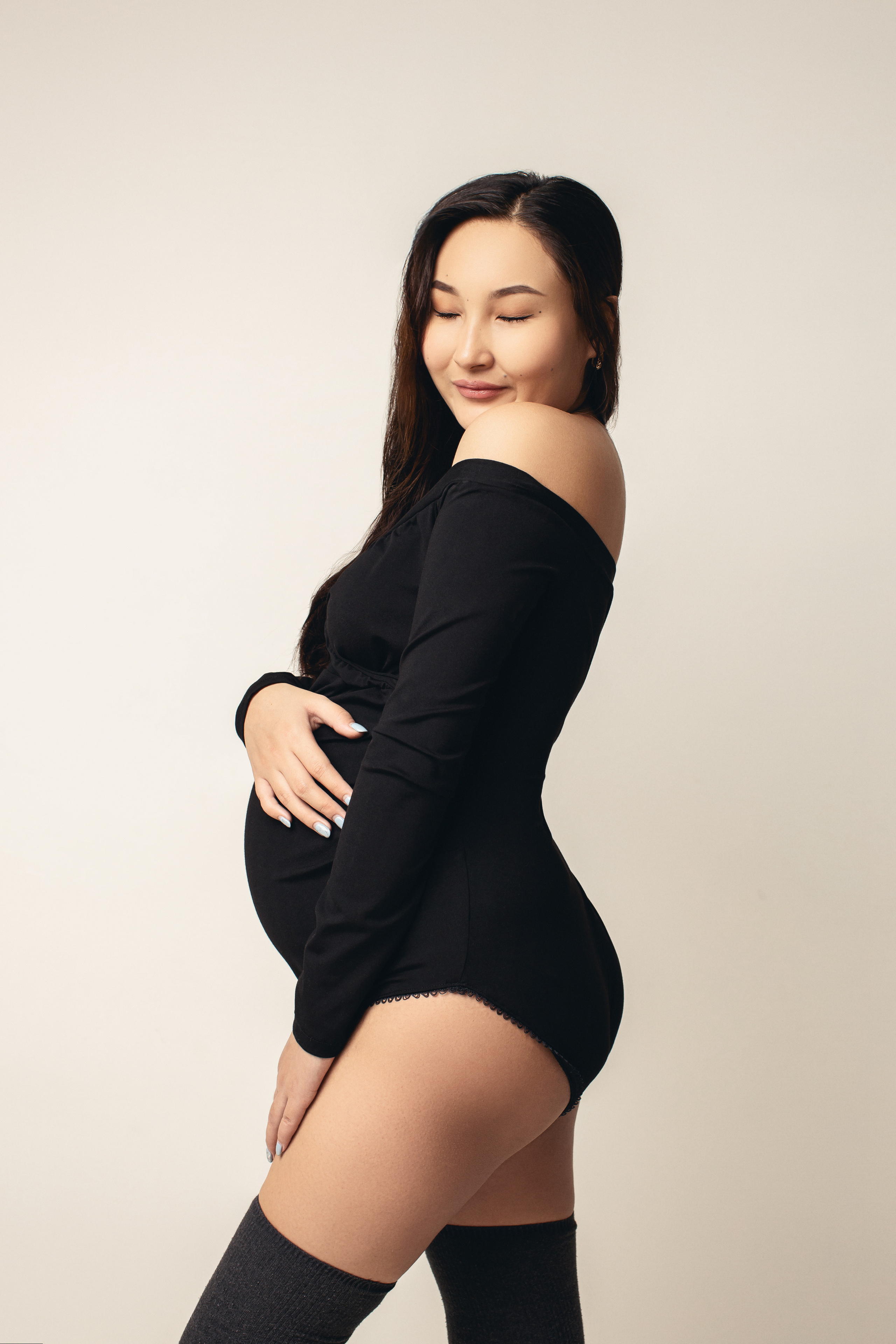 Беременность. Фотограф беременности, новорождённых и деток до года в Актау