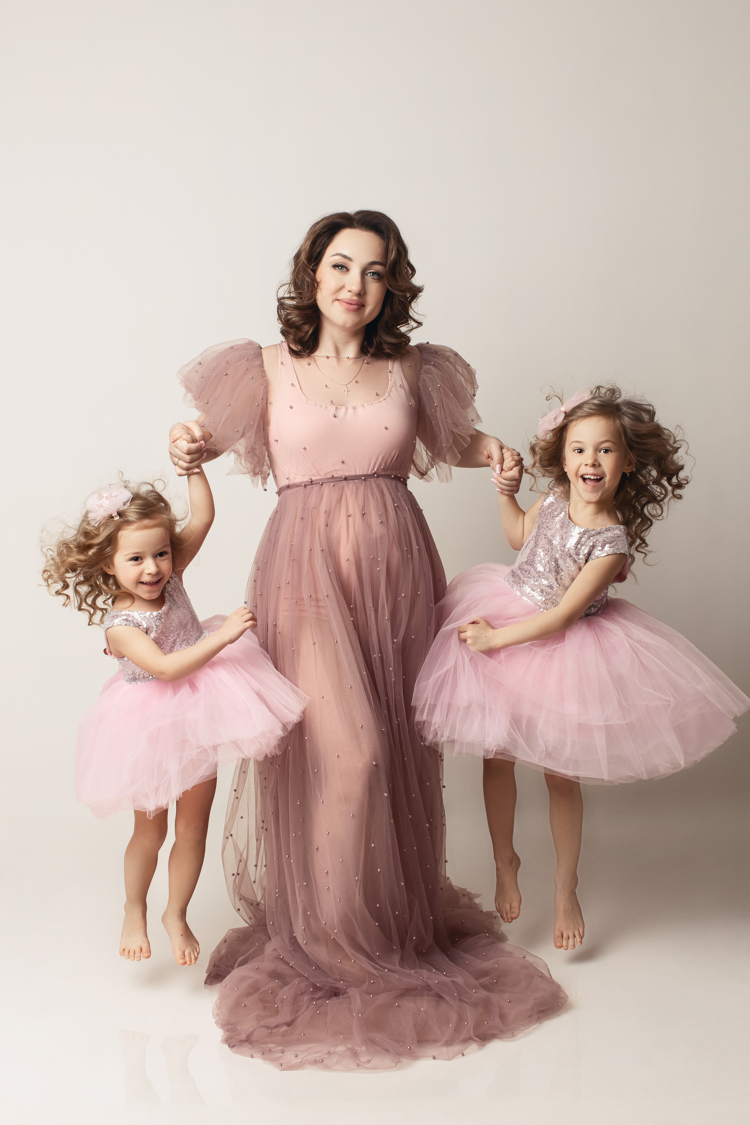 Беременность. Фотограф беременности, новорождённых и деток до года в Актау