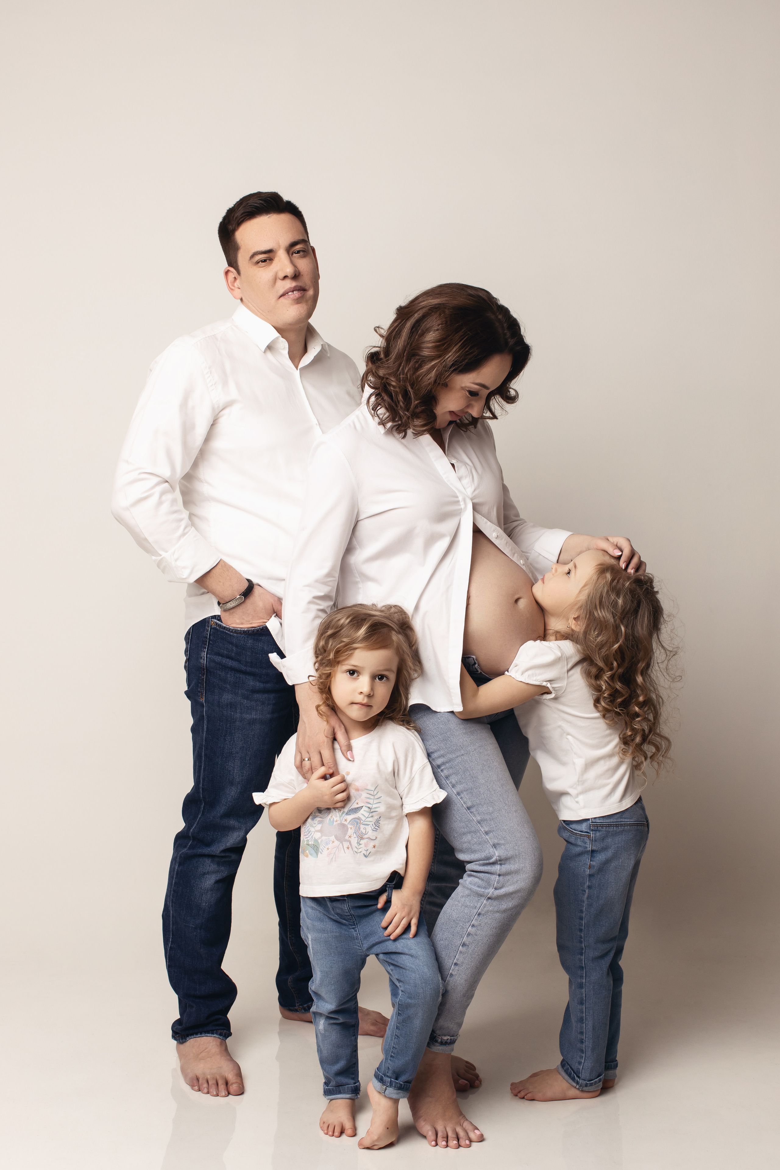 Беременность. Фотограф беременности, новорождённых и деток до года в Актау