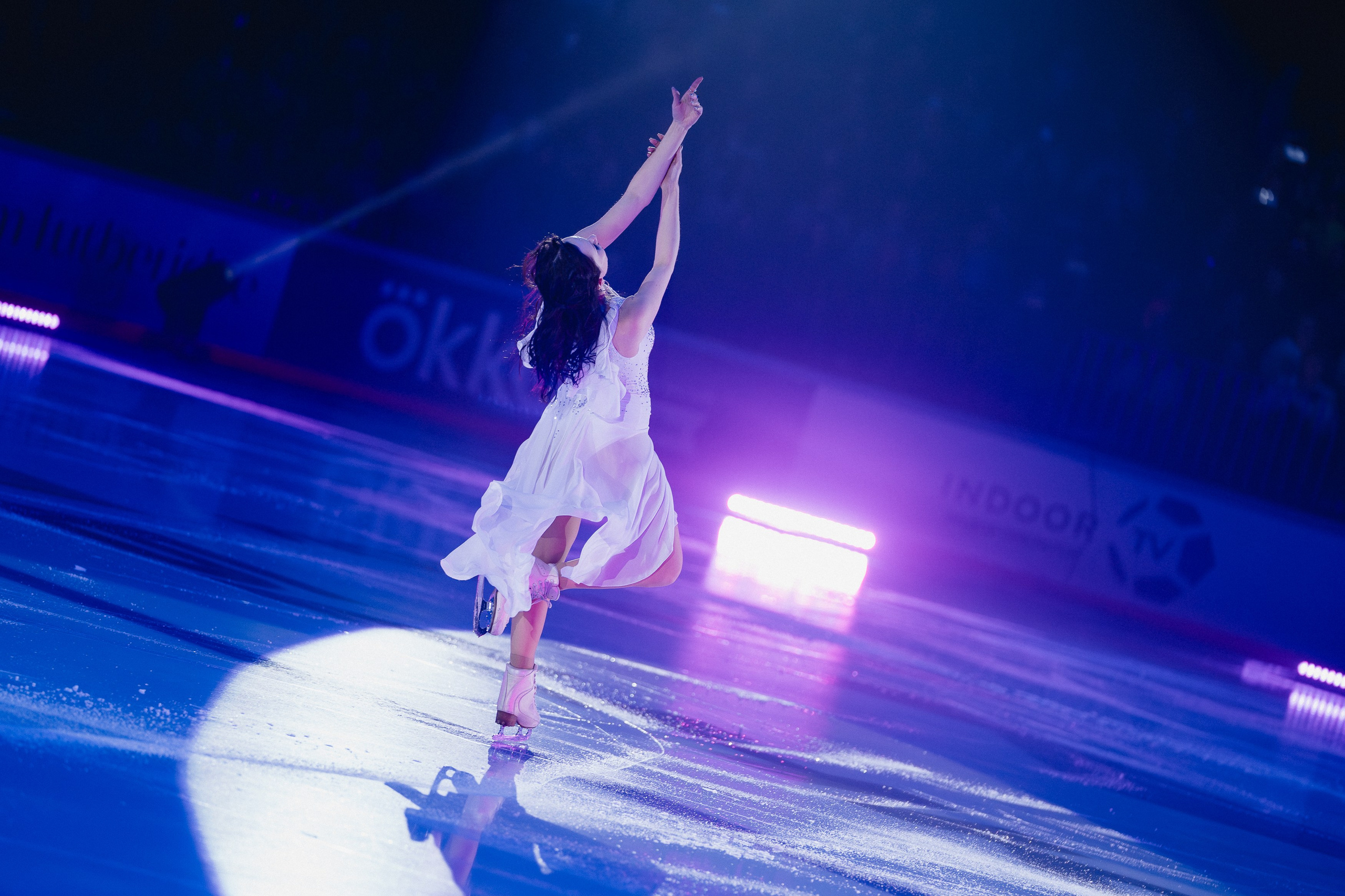 Шоу Этери Тутберидзе в Новосибирске. Воробьева Ксения — Спортивный и танцевальный фотограф Новосибирск