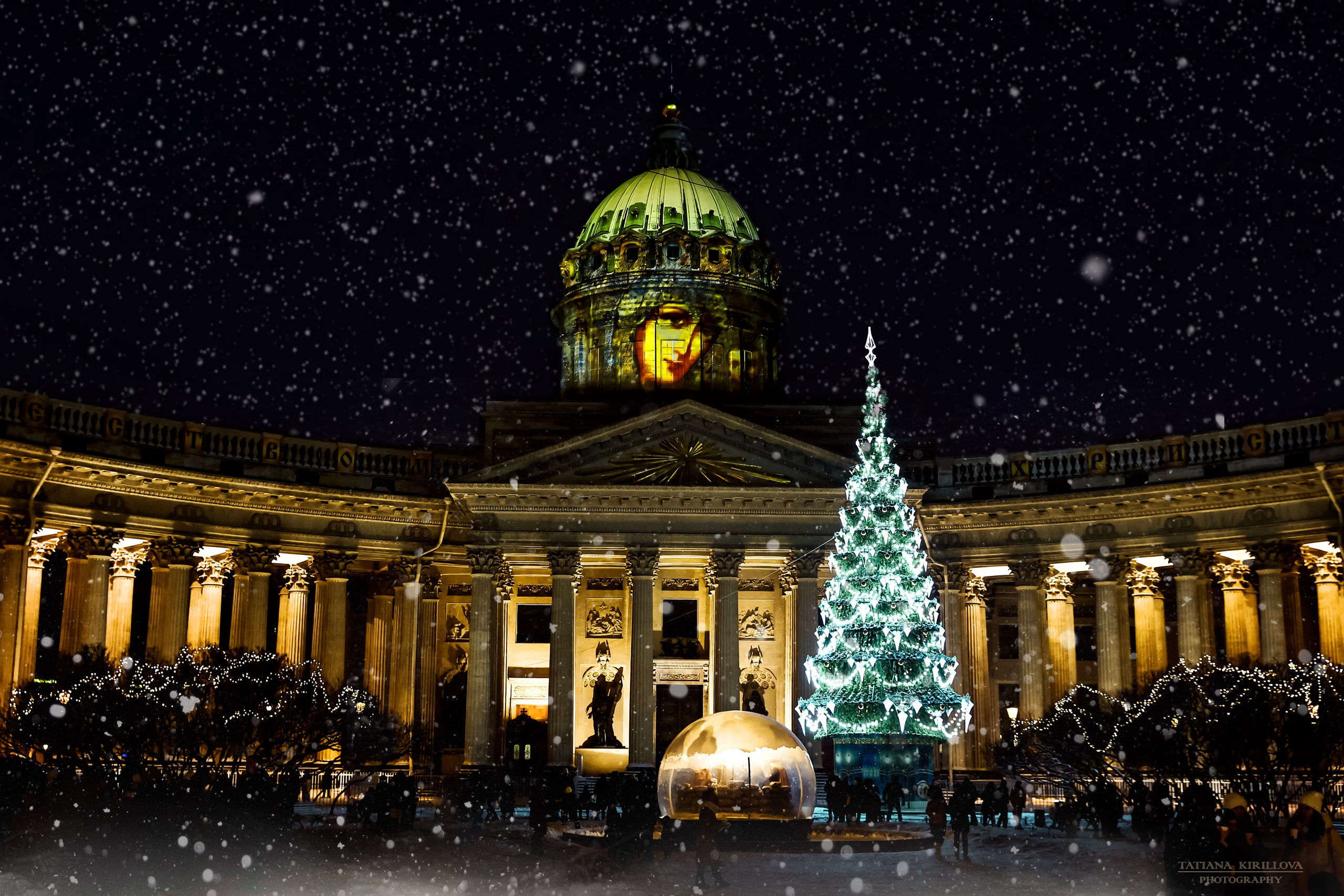 Праздничный город. Фотограф — Татьяна Кириллова, г. Санкт-Петербург