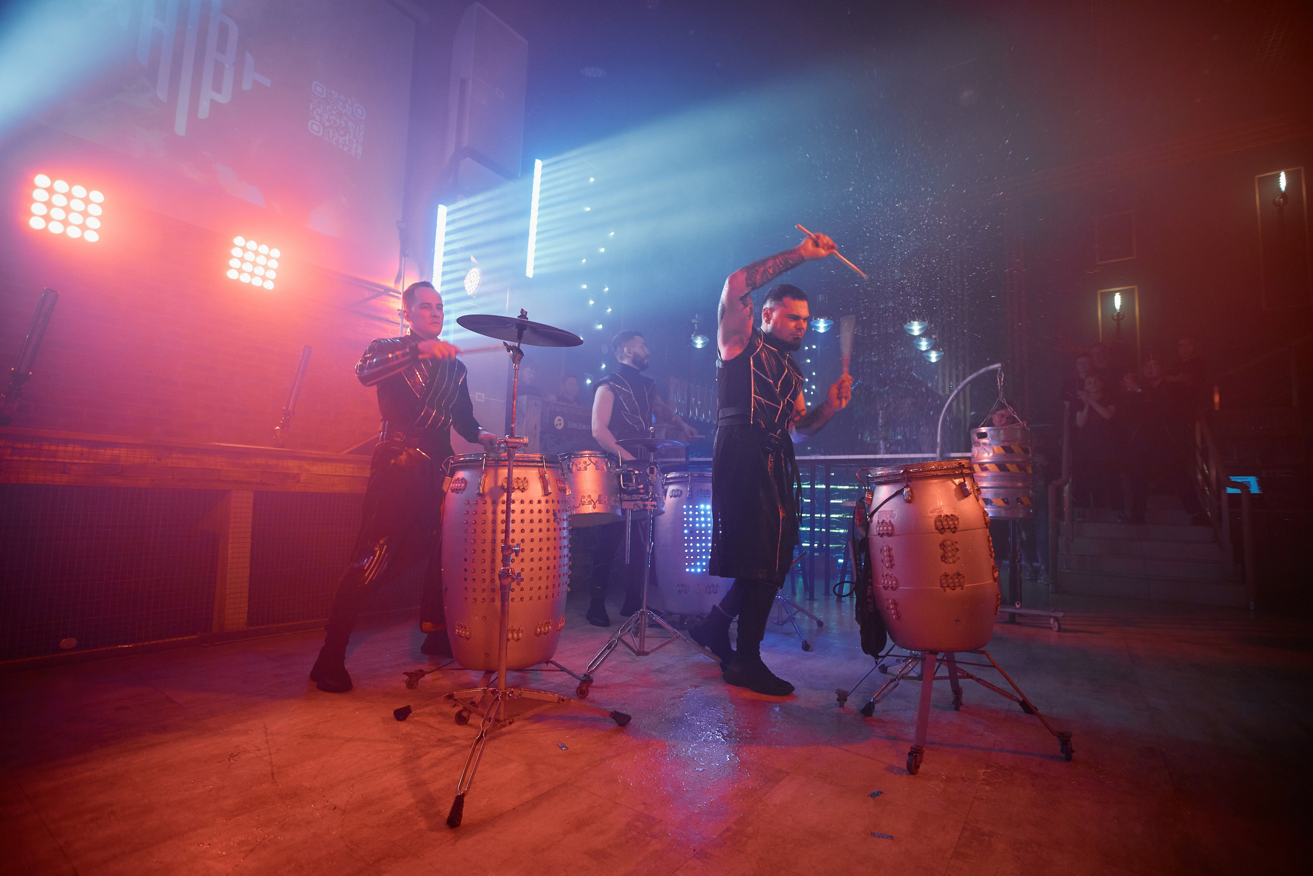 Выпускной 11 класс. Ваш фотограф Антон Колташов город Курган Тюмень Челябинск Екатеринбург