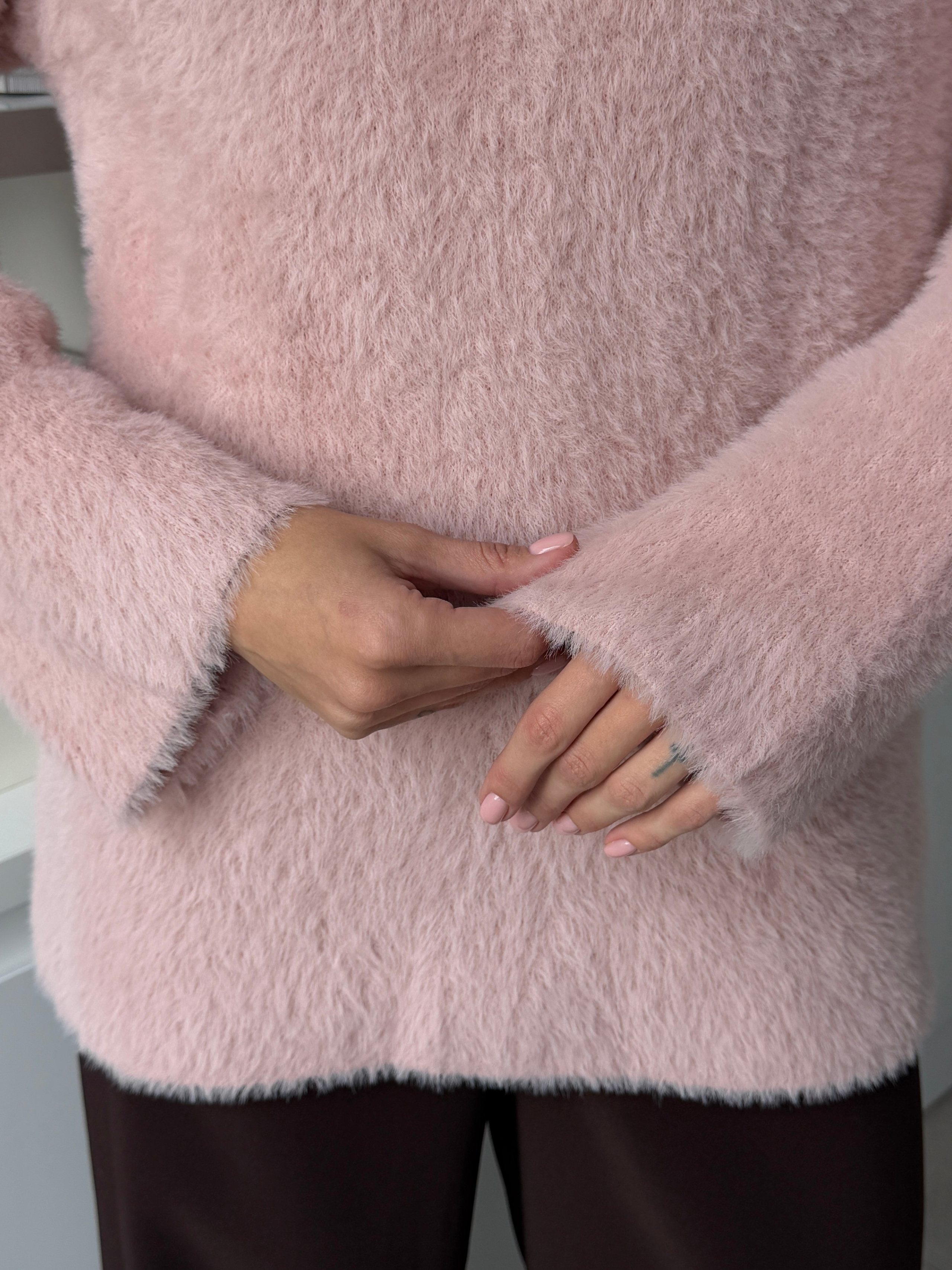 SHATILOVA. Фотограф для брендов и индивидуальных фотосессий в Москве