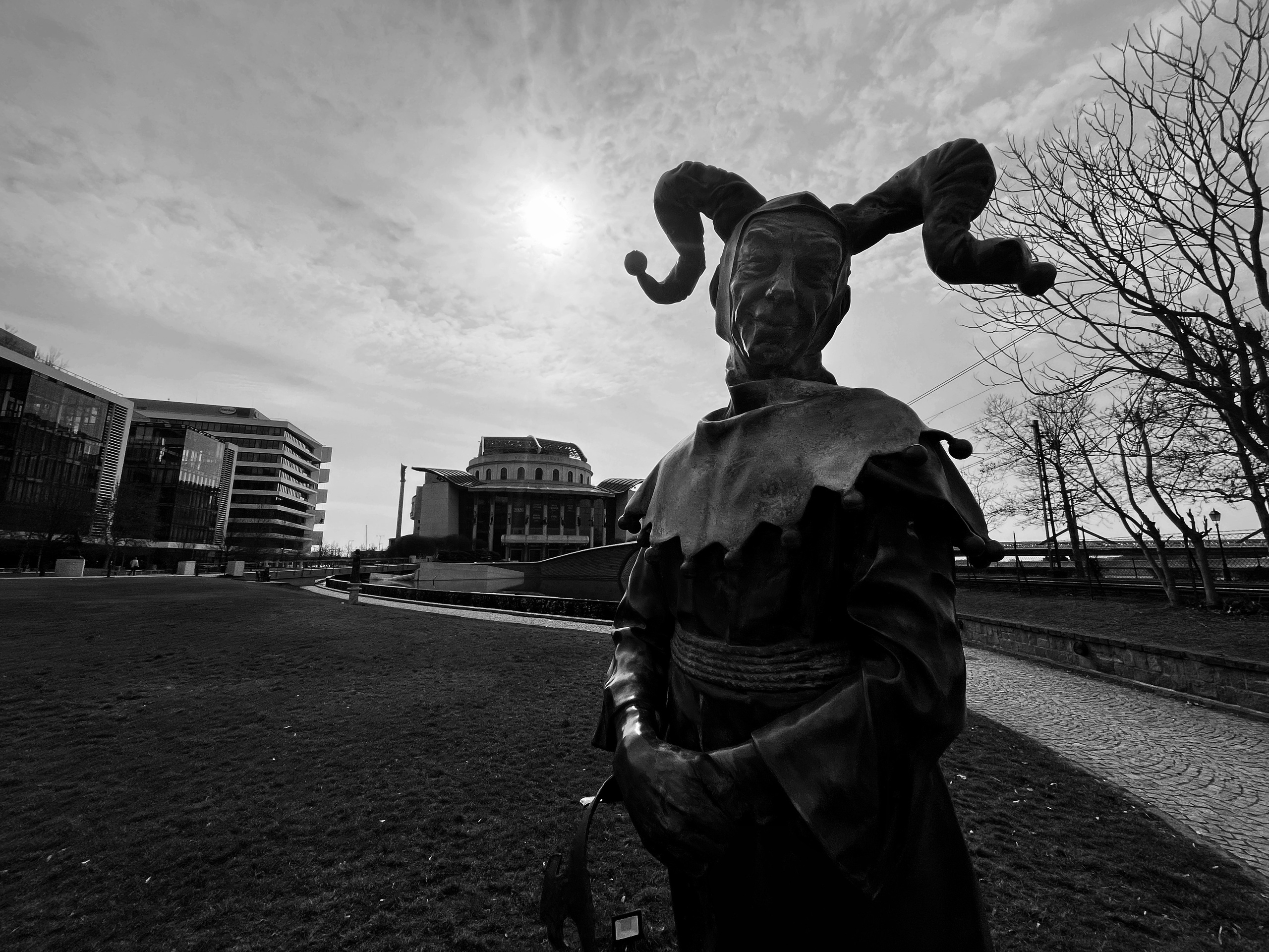 STREET PHOTOGRAPHY. Photographer in Budapest  — Yura Knyazev