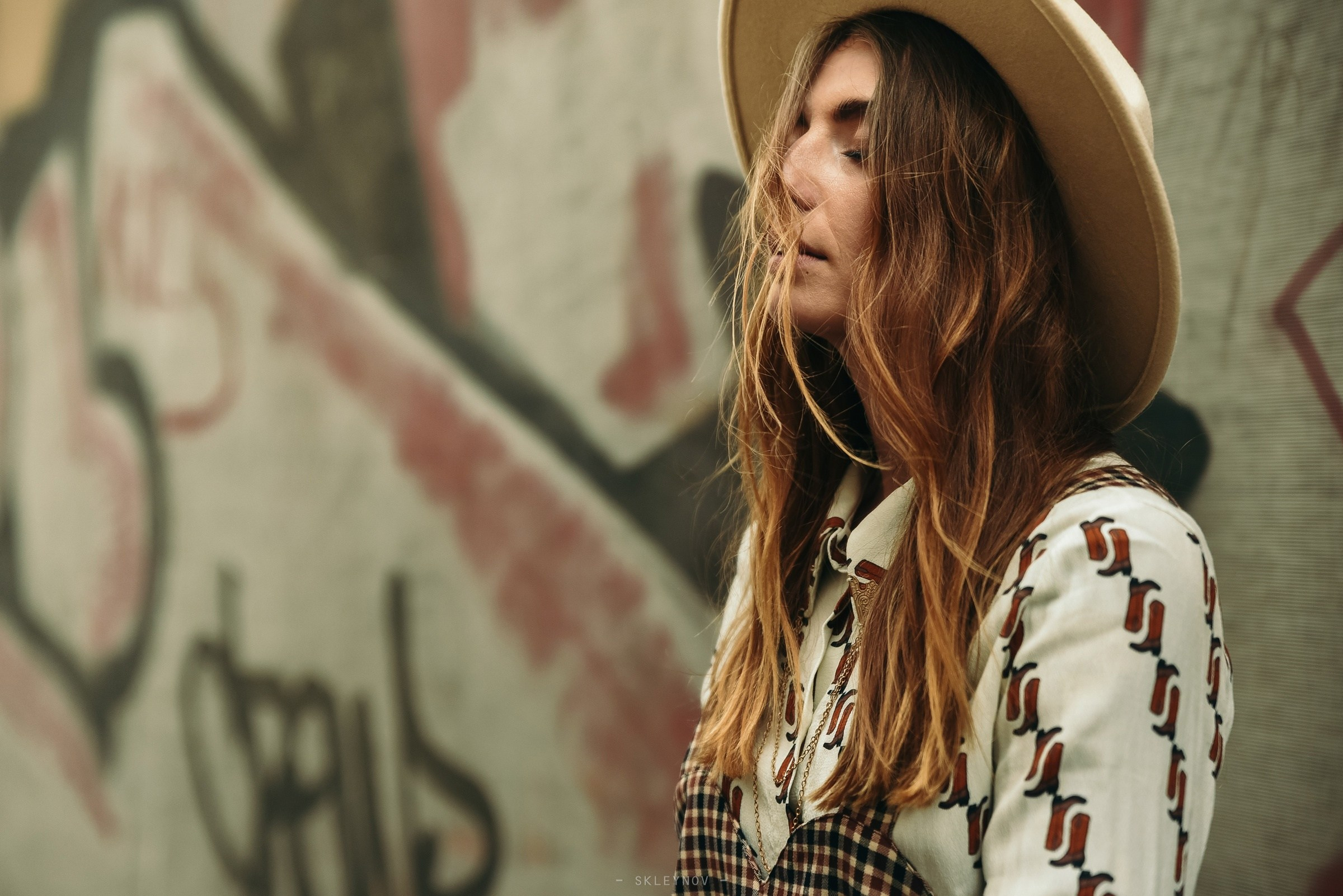 Love-story в городе. Свадебный и travel фотограф в Волгограде, Сочи, Домбае, Европе