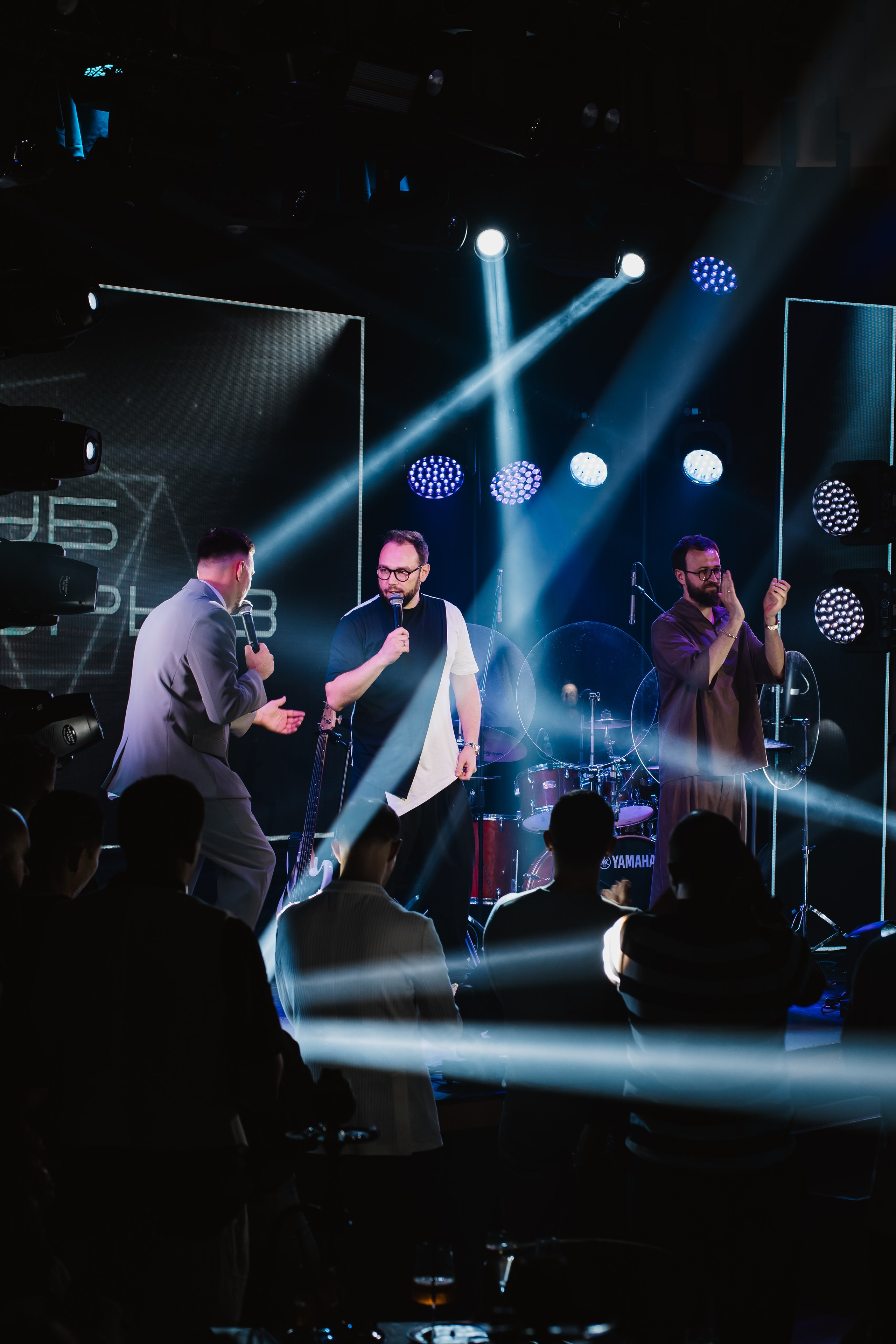 МИХАИЛ ГРЕБЕНЮК «ПРОРЫВ». Фотограф Москва Владимир Филин