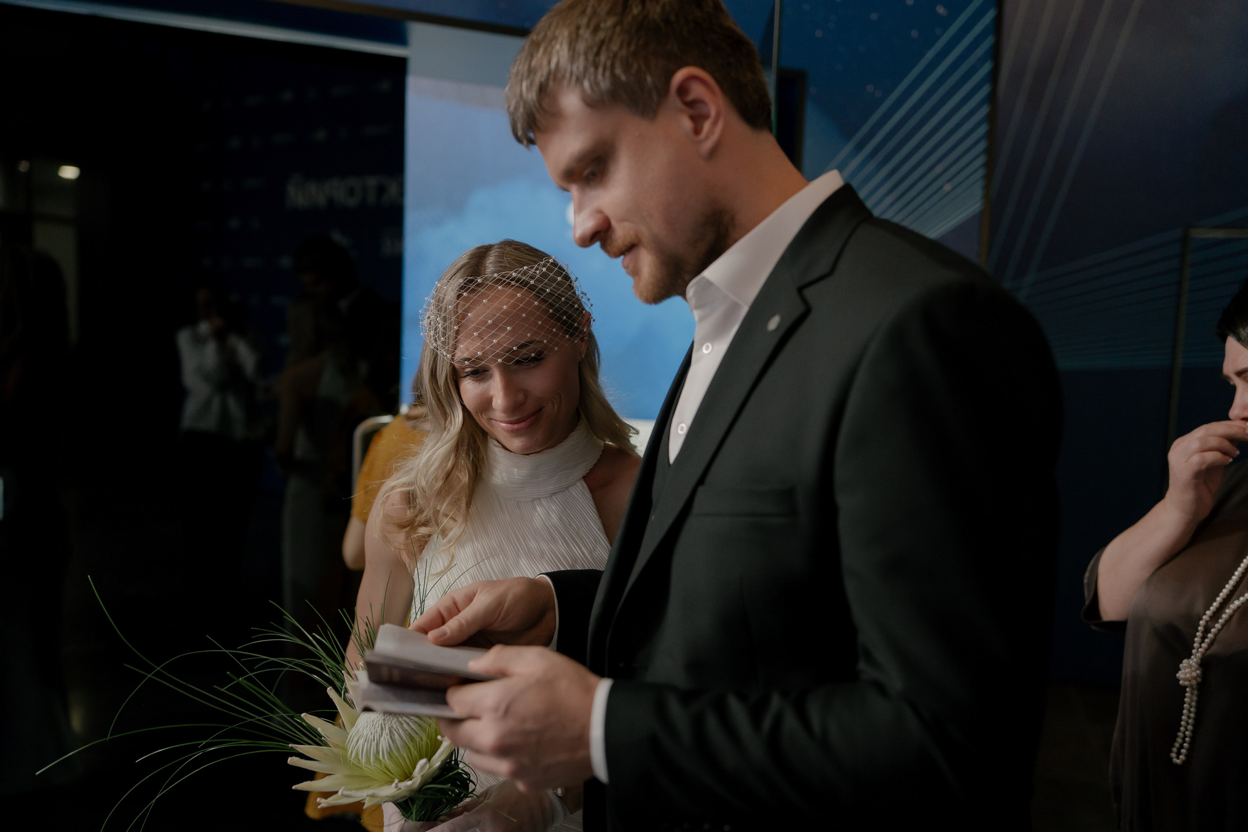 Любовь в космосе. Свадебный и семейный фотограф в Москве и Красногорске — живые кадры | Анастасия Тихонова