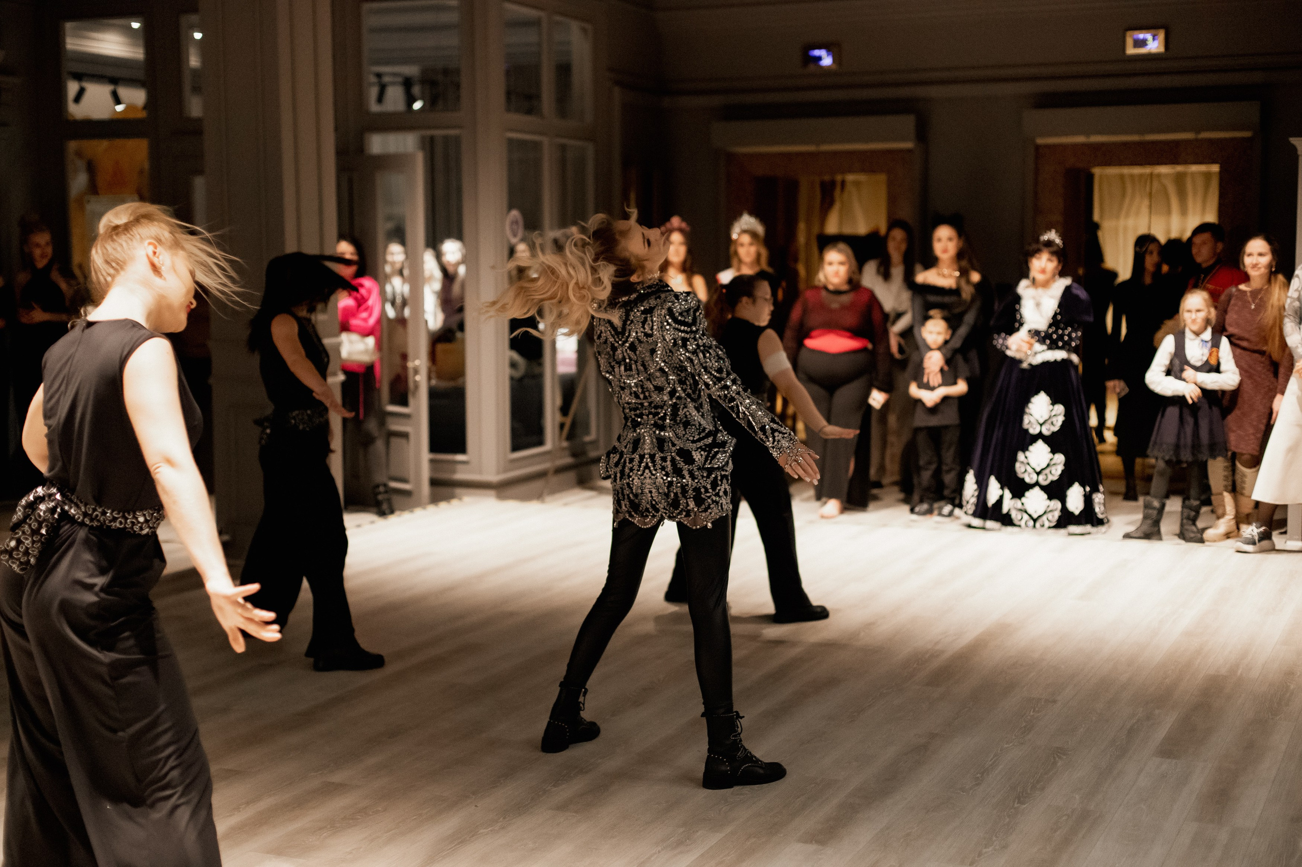 КОРОЛЕВА ДАЛЬНЕГО ВОСТОКА 2024 [ОТКРЫТИЕ КОНКУРСА]. СВОИ. ФОТООТЧЕТЫ-СОБЫТИЯ-МЕСТА