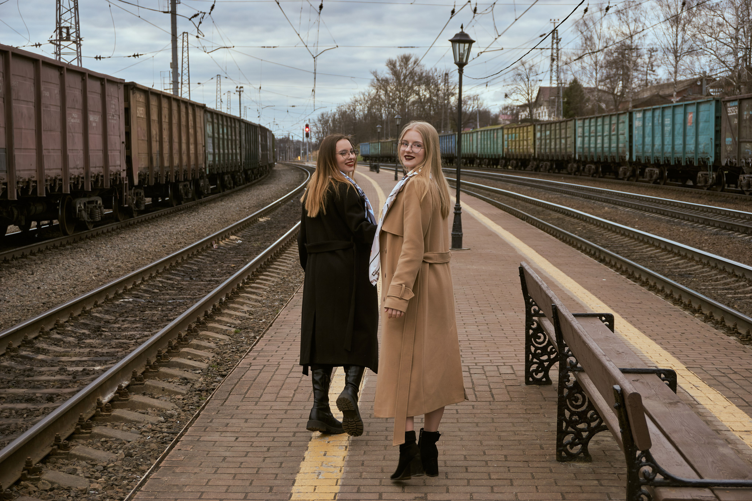 Студийная портретная фотосессия с применением масок Гобо для Марии