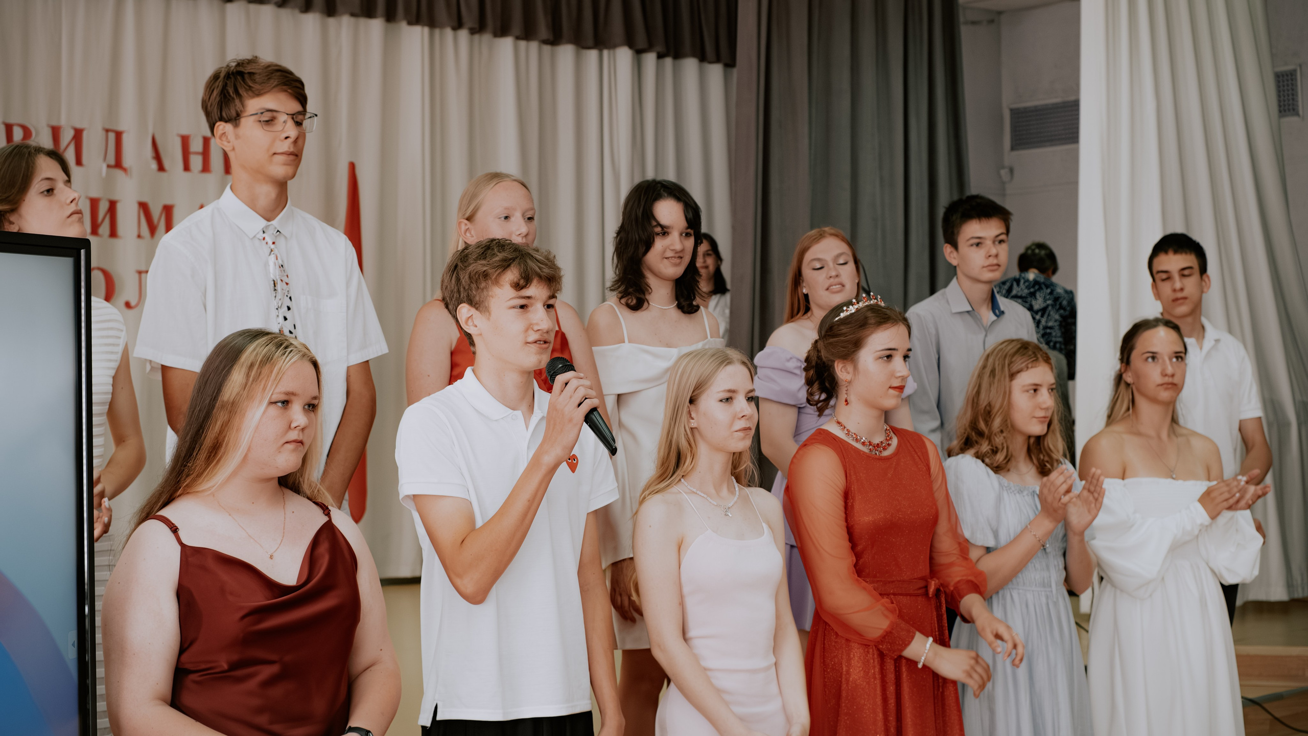 Кейс — Школьный выпускной. Коммерческий и Портретный Фотограф Симферополь Крым Максим Махо