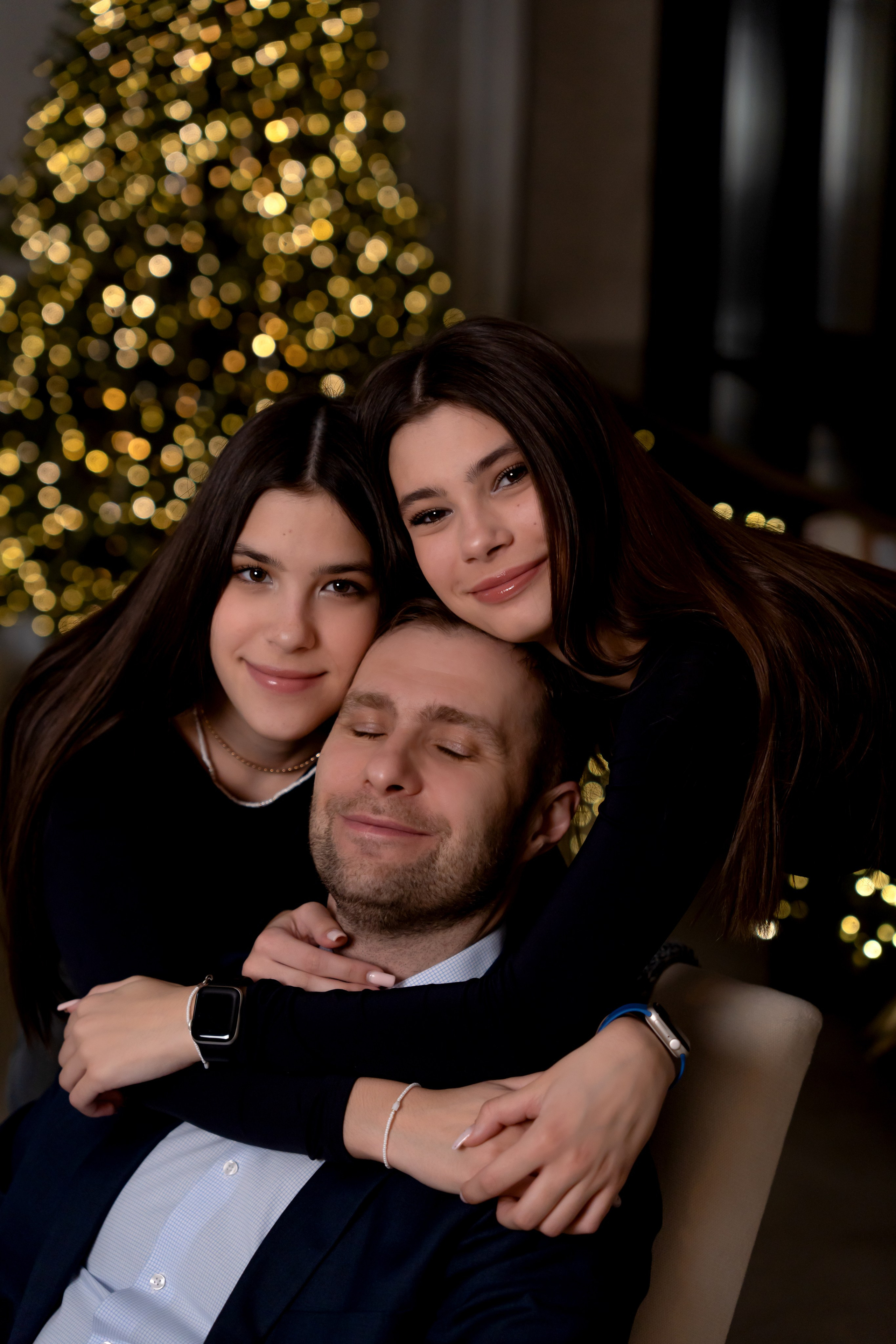 Новогодняя фотосессия для дружной семьи. Фотограф в Красноярске. Юлия Чаушанская