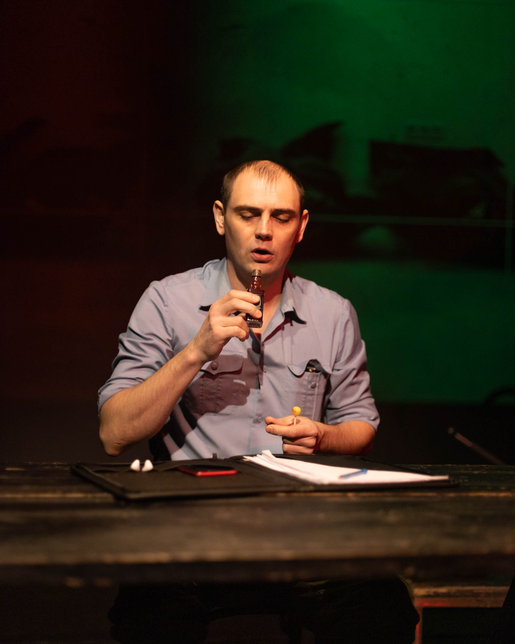 Спектакль «Маскарад». Игорь Березин — фотограф в Москве. Мужские портреты и коммерческая съёмка