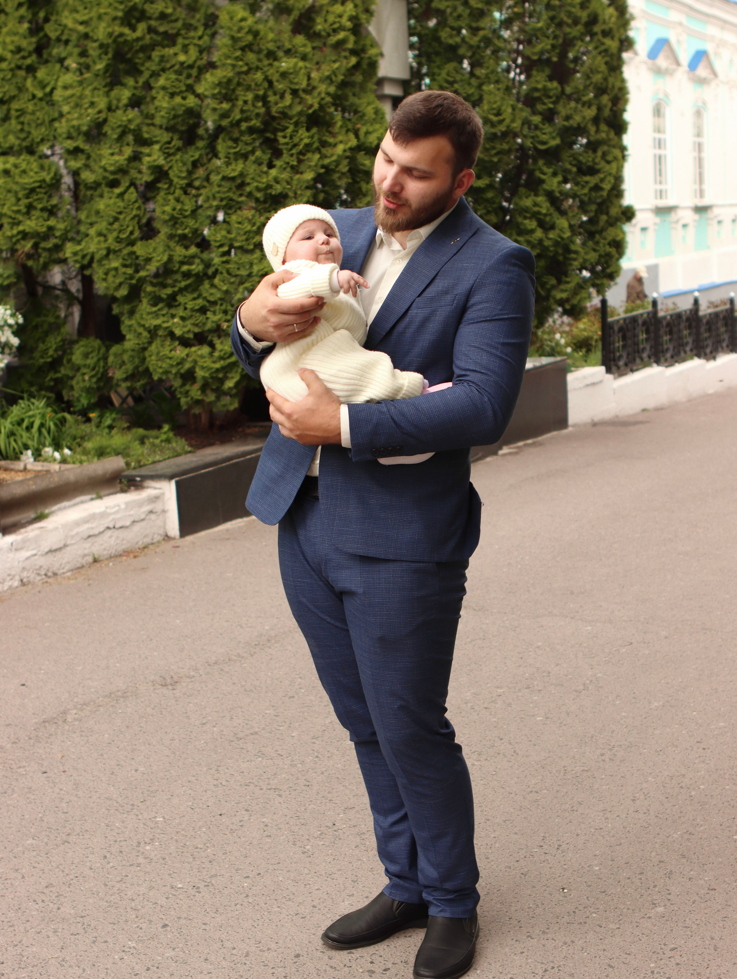 Анастасия и Вадим — крещение Виктории. Фотограф в Курске Смирнов Евгений